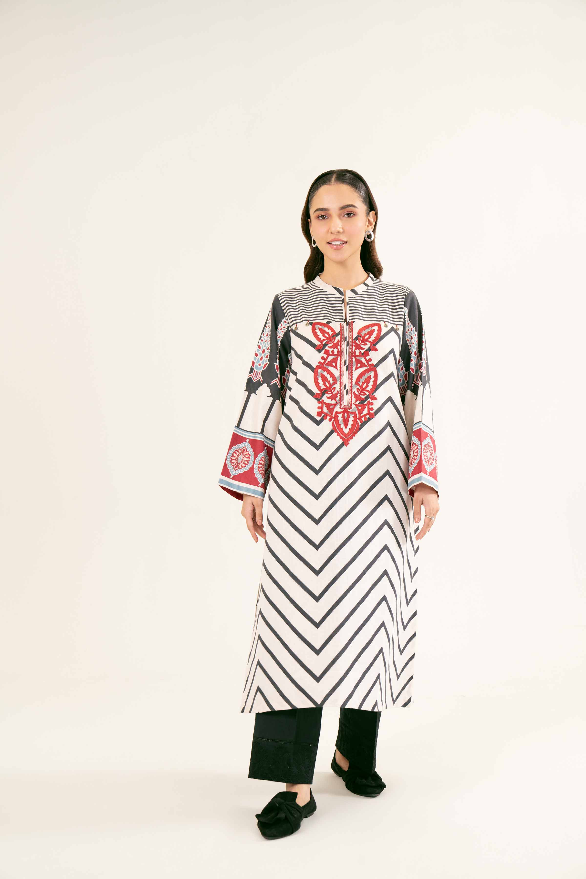 Printed Embroidered Shirt - PW24-223 - Image 4