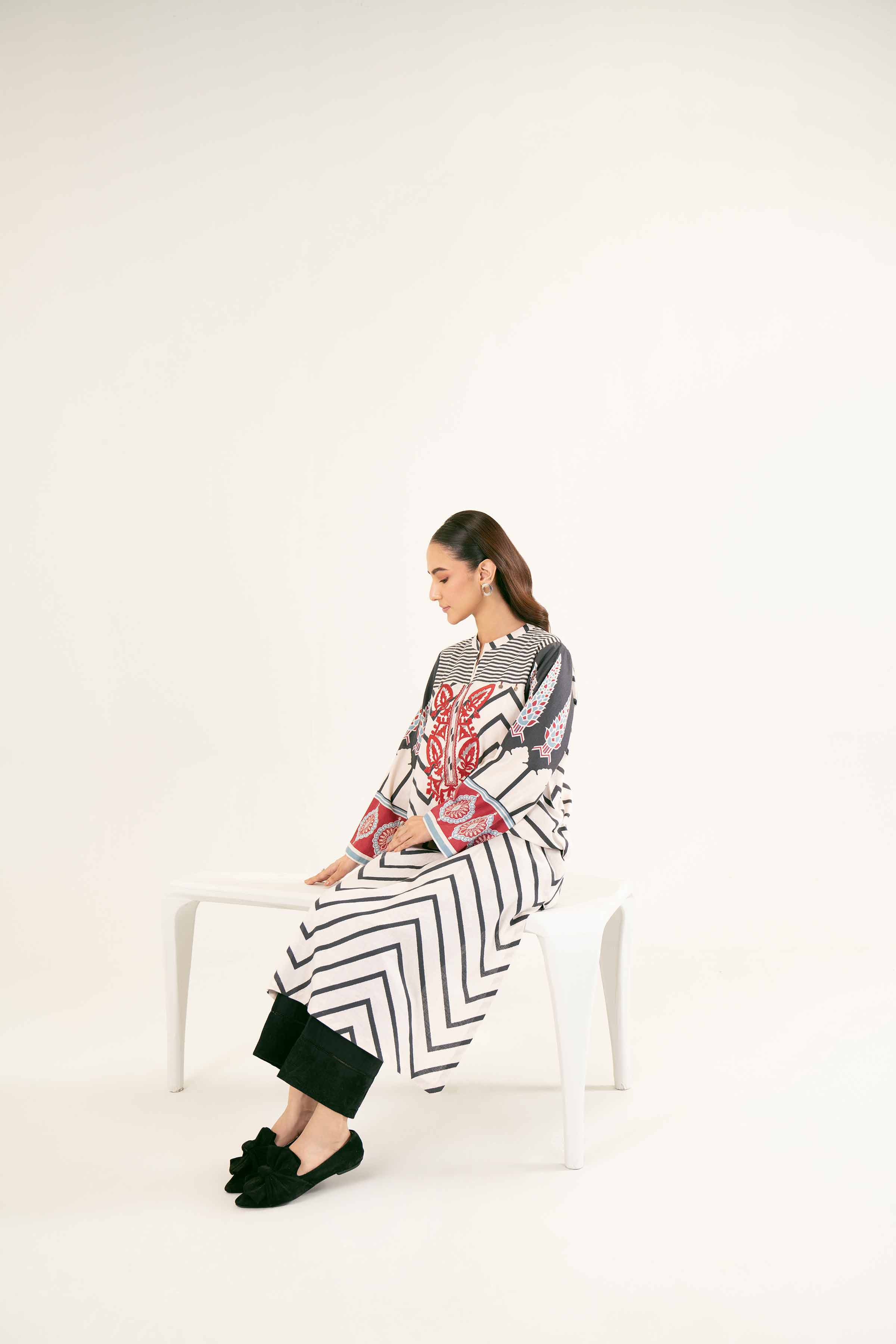Printed Embroidered Shirt - PW24-223 - Image 7