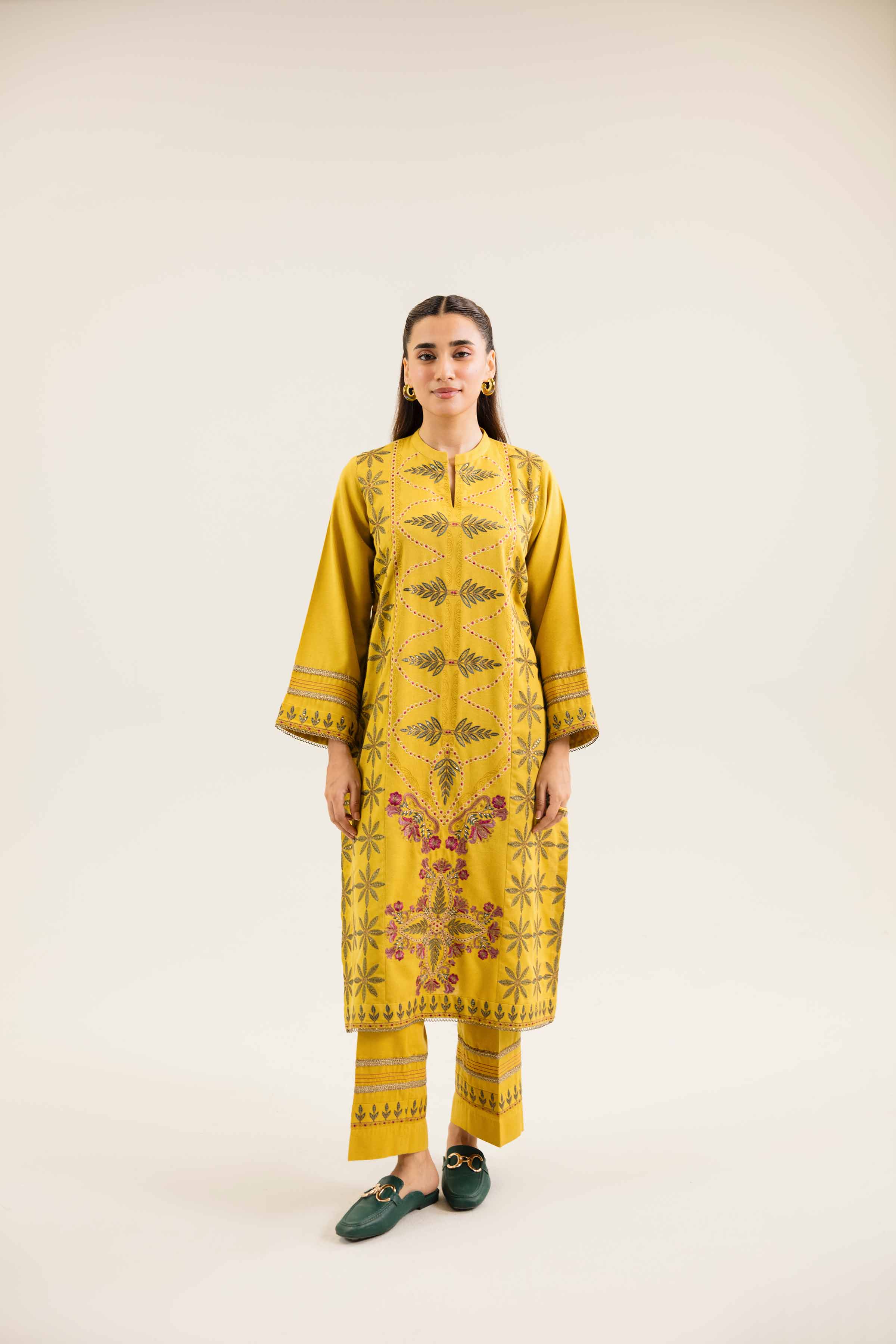 2 Piece - Embroidered Suit - PW24-239 - Image 4