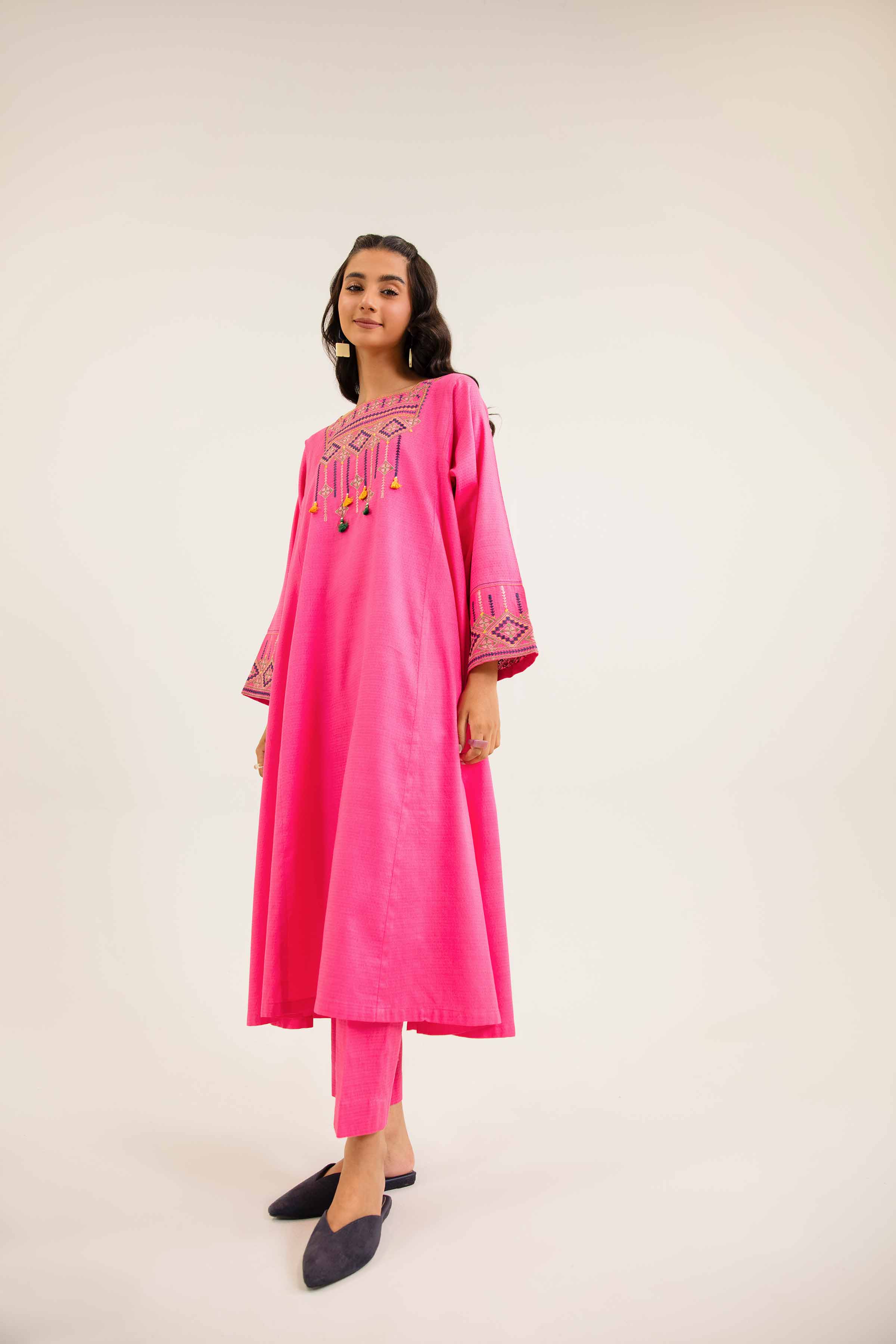 2 Piece - Embroidered Suit - PW24-264 - Image 4