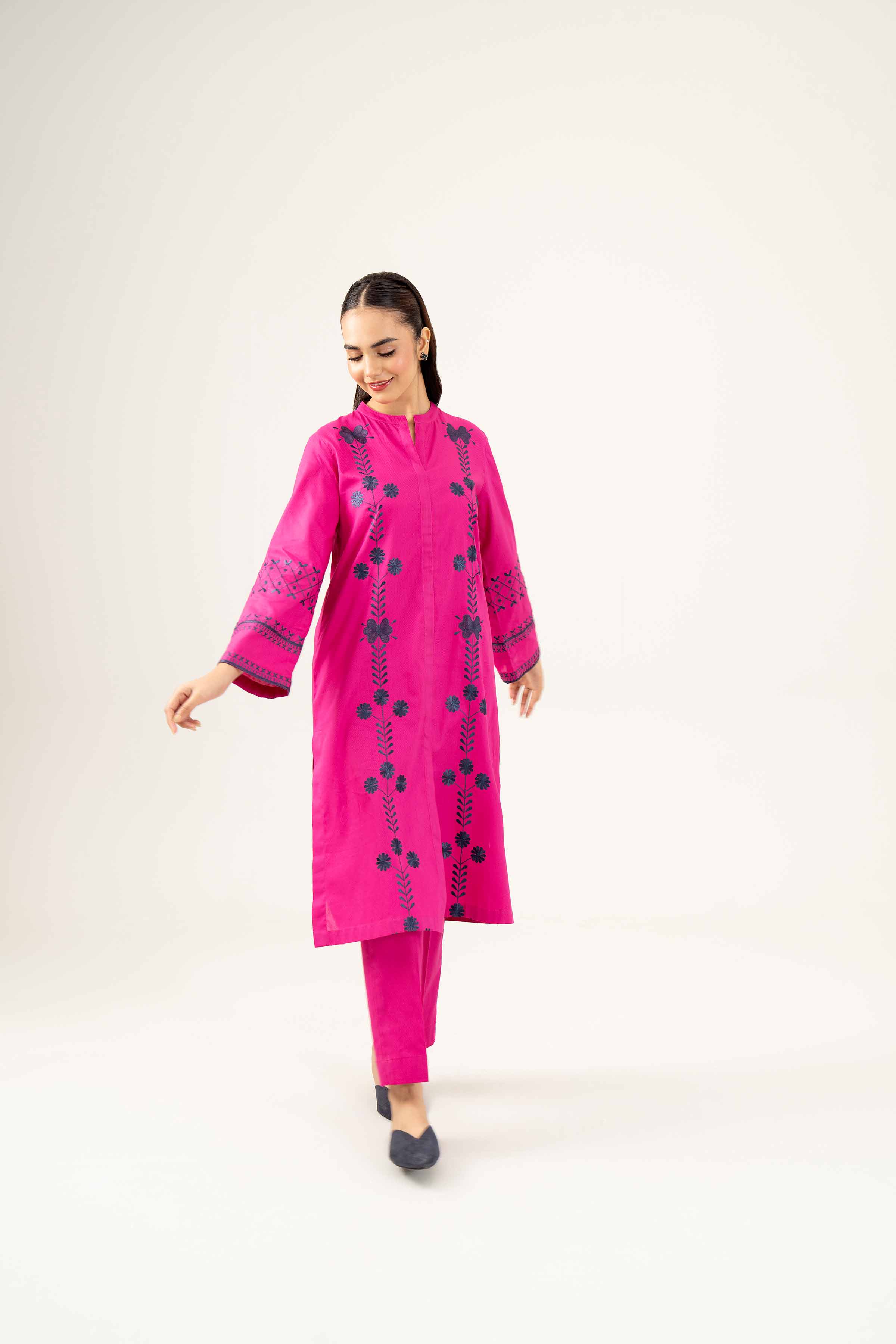 2 Piece - Embroidered Suit - PW24-301 - Image 5