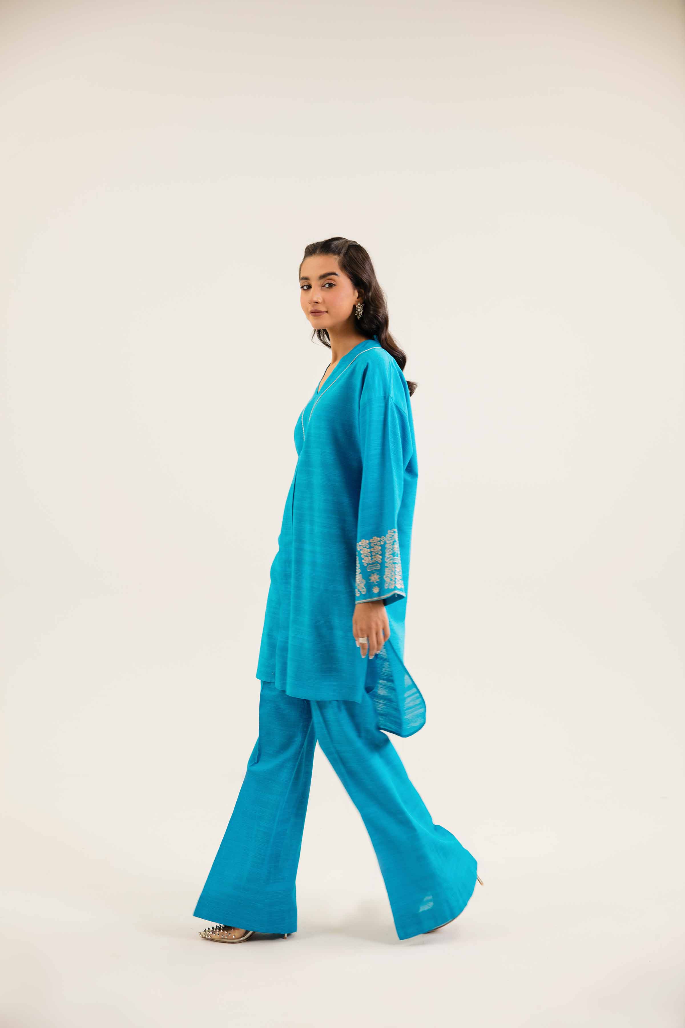 2 Piece - Embroidered Suit - PW24-325 - Image 4