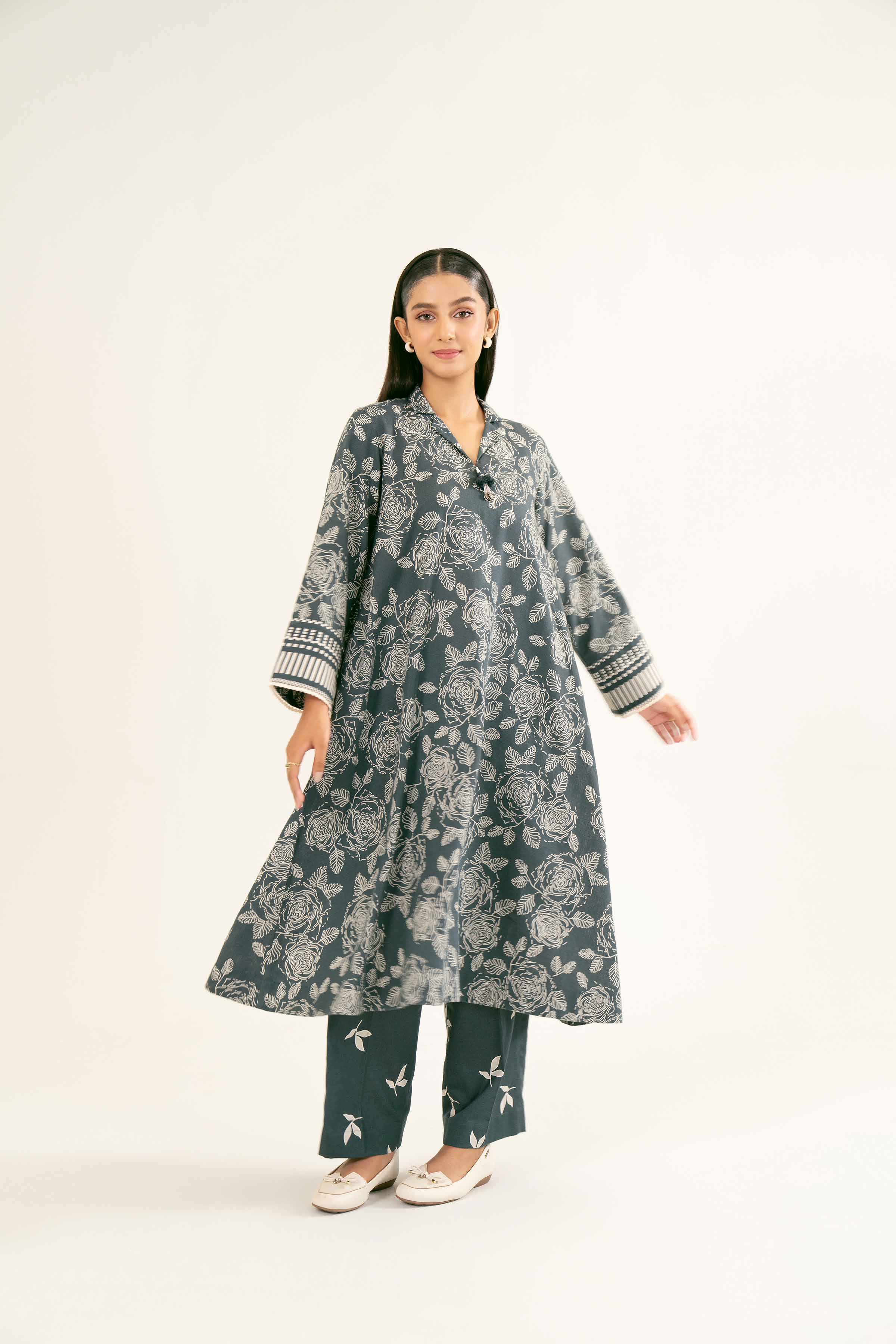 2 Piece - Printed Suit - PW24-413 - Image 4