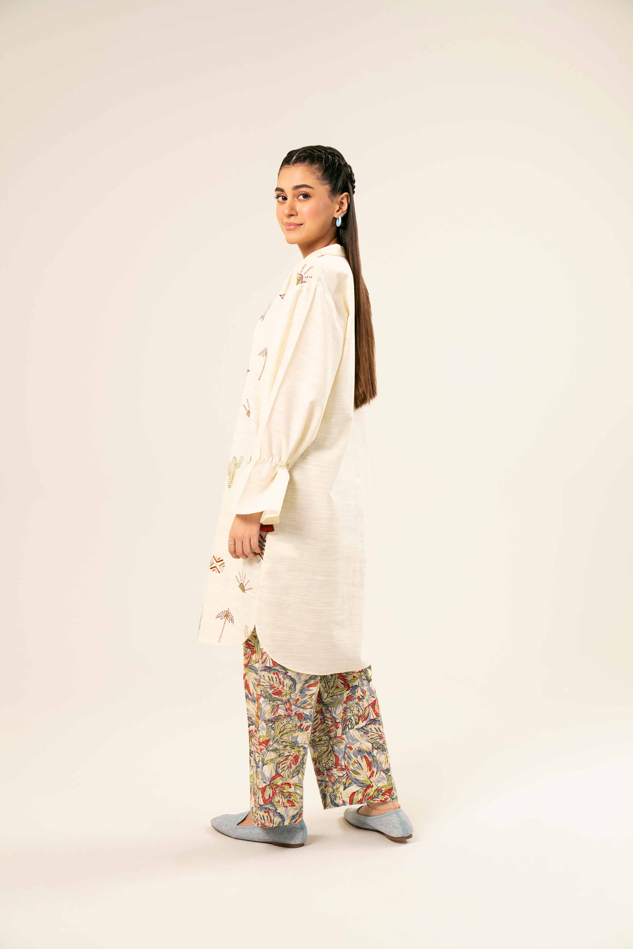 2 Piece - Printed Embroidered Suit - PW24-431 - Image 3
