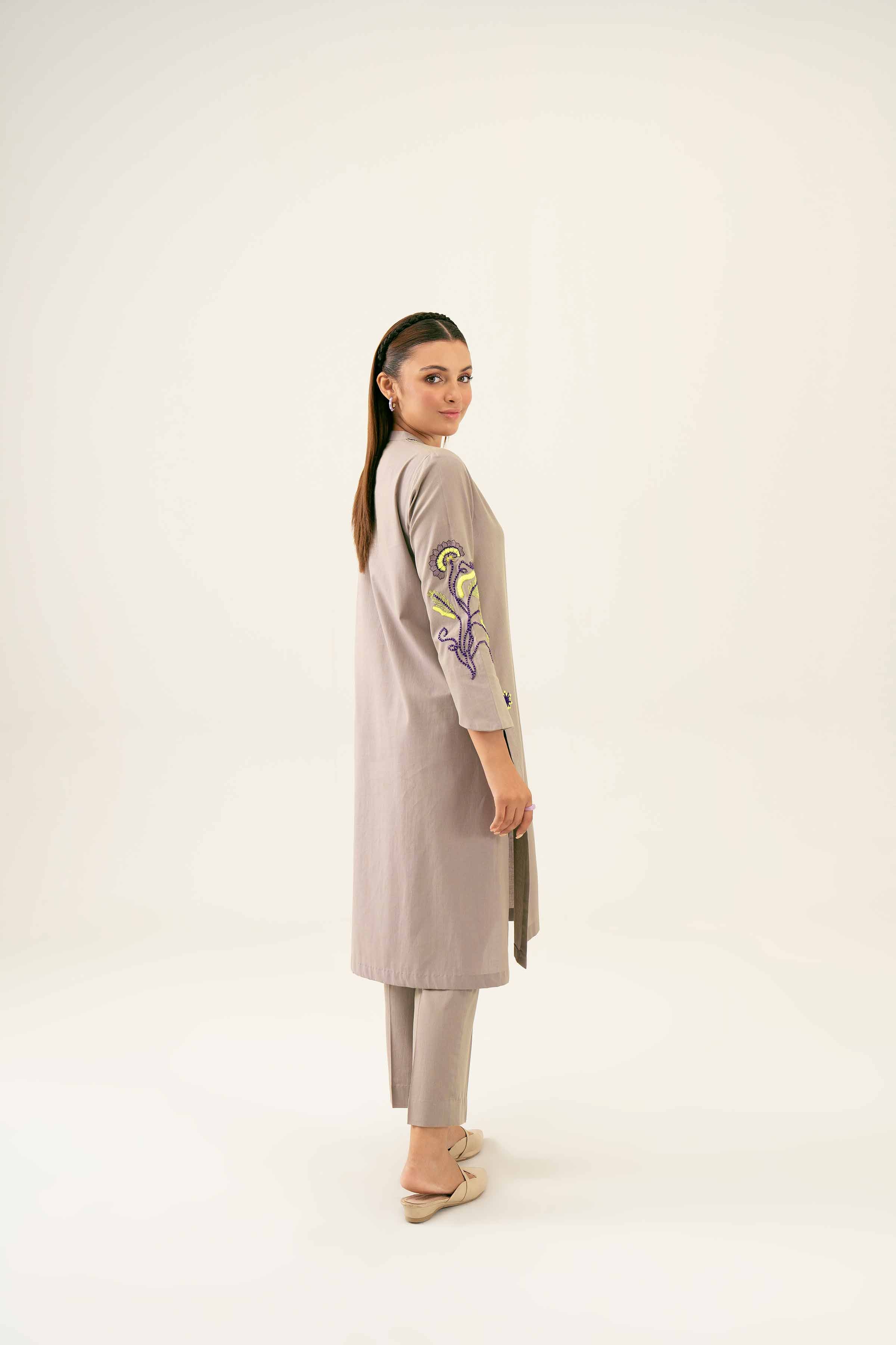 2 Piece - Embroidered Suit - PW24-46 - Image 3