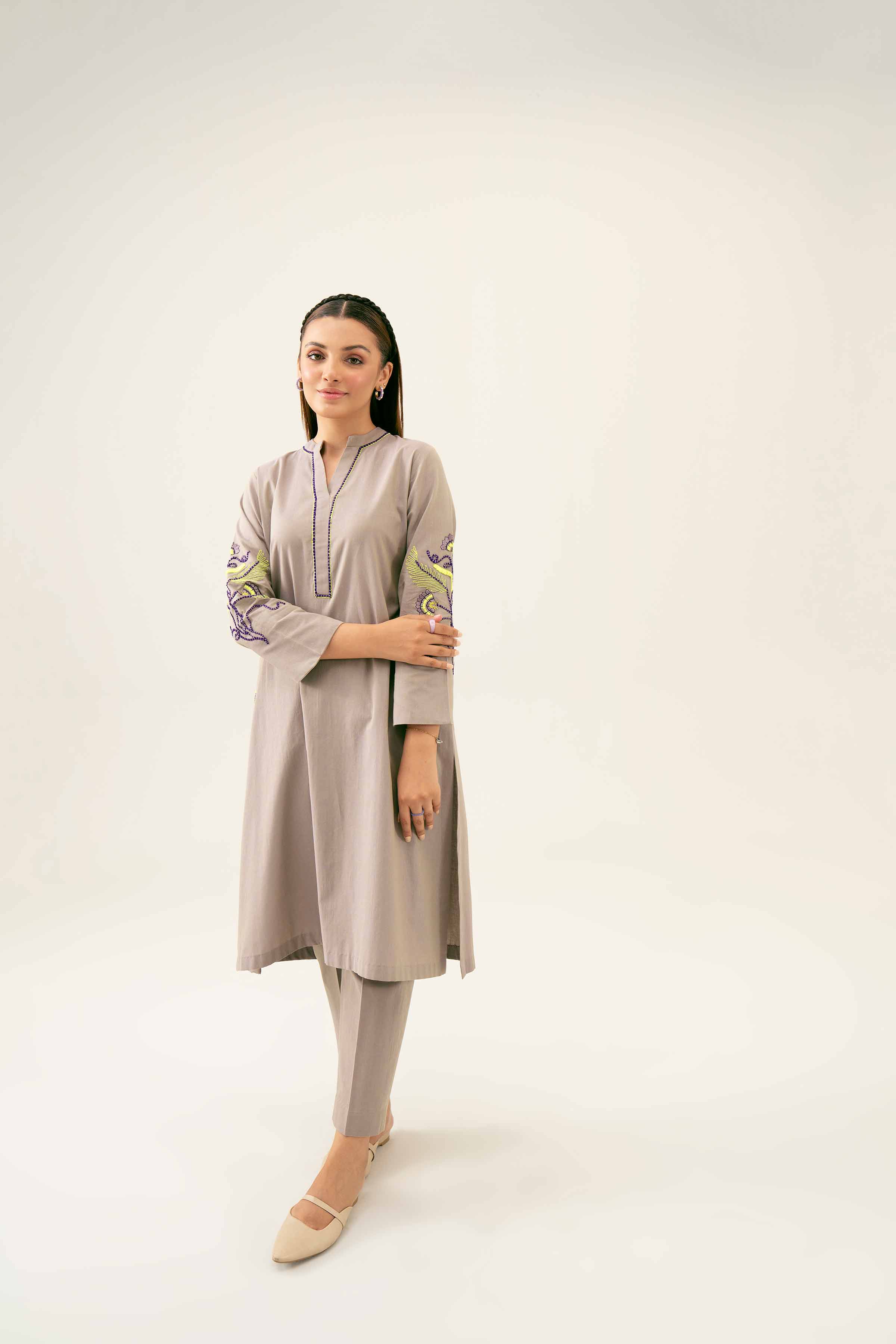 2 Piece - Embroidered Suit - PW24-46 - Image 5