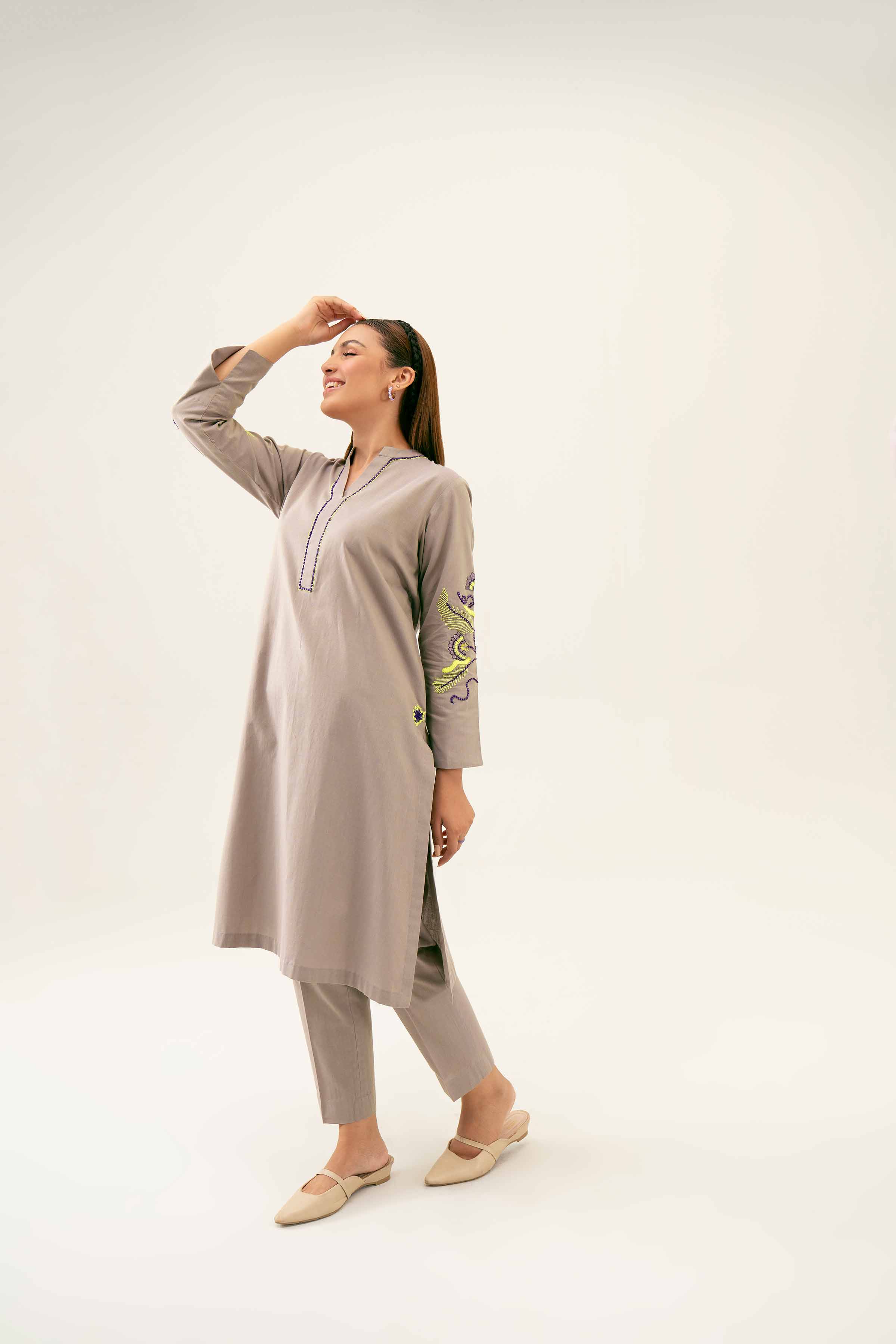 2 Piece - Embroidered Suit - PW24-46 - Image 6