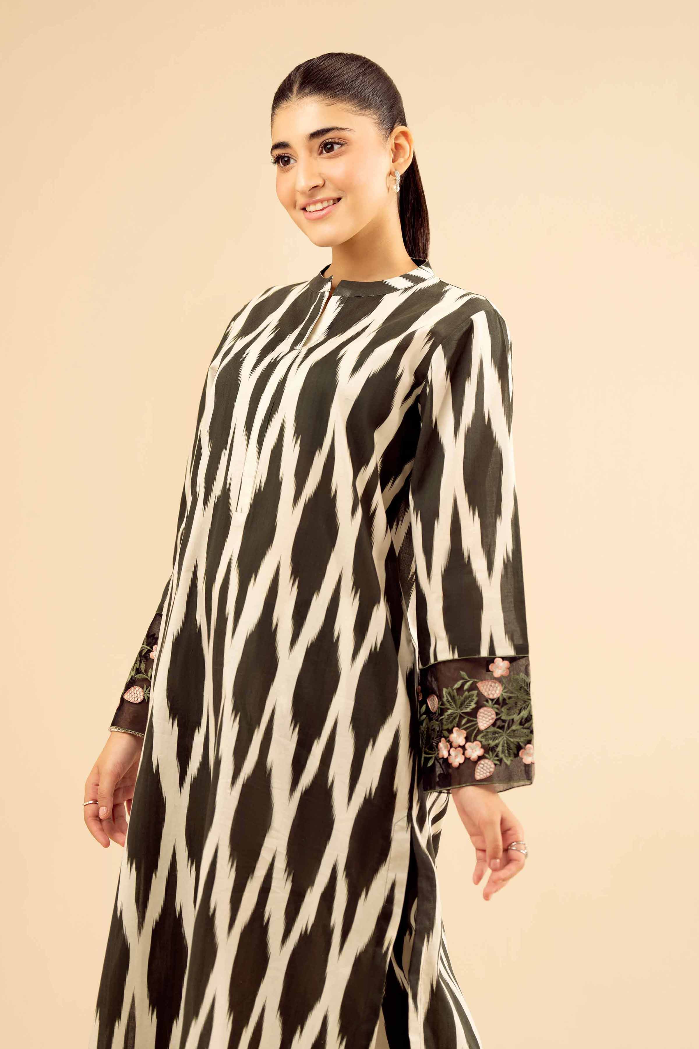2 Piece - Printed Embroidered Suit - PW25-02 - Image 2