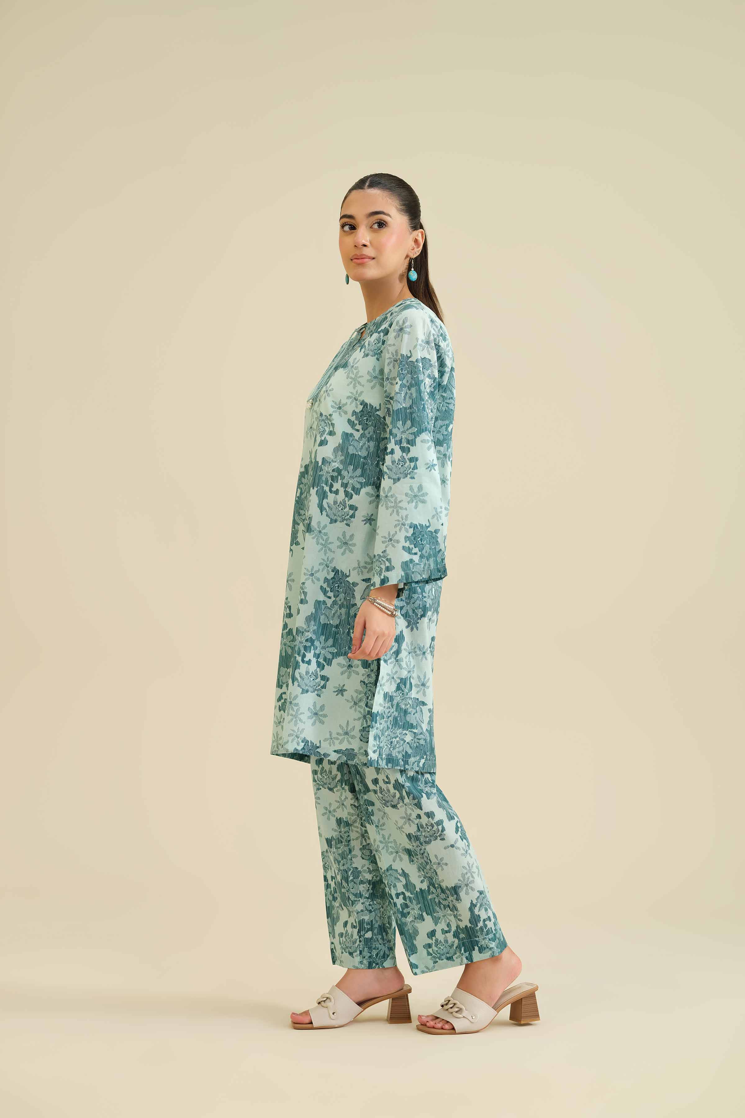 2 Piece - Printed Suit - PW25-07 - Image 4