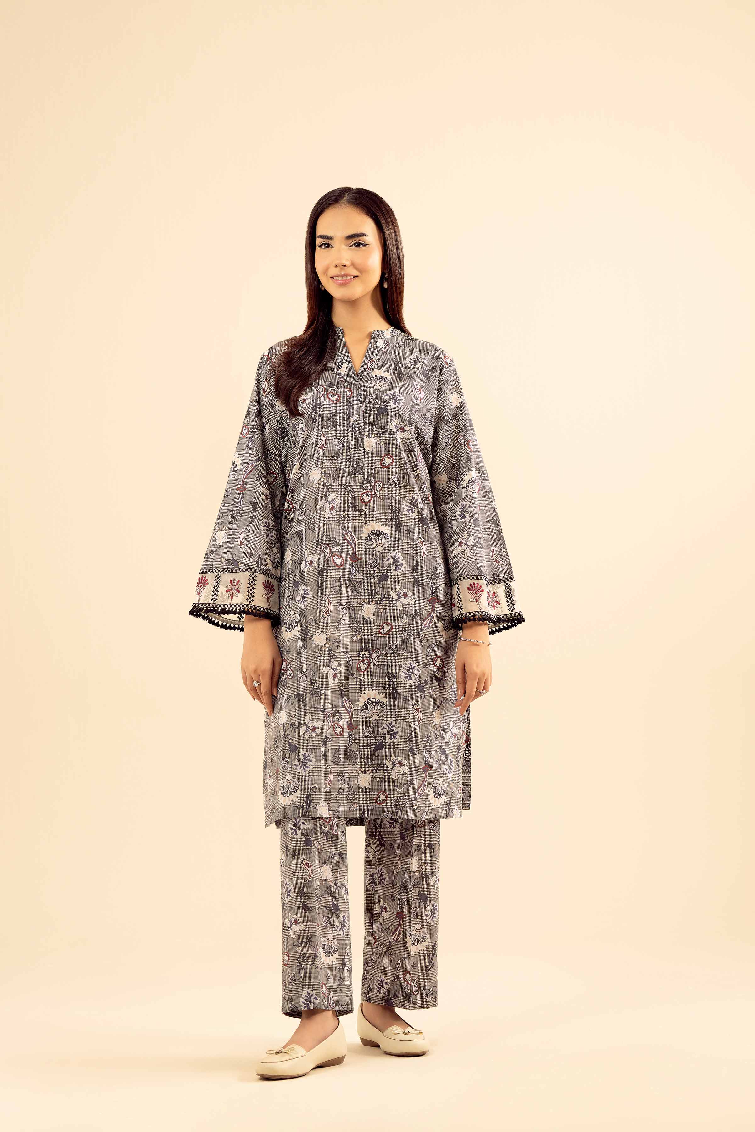 2 Piece - Printed Embroidered Suit - PW25-201 - Image 4