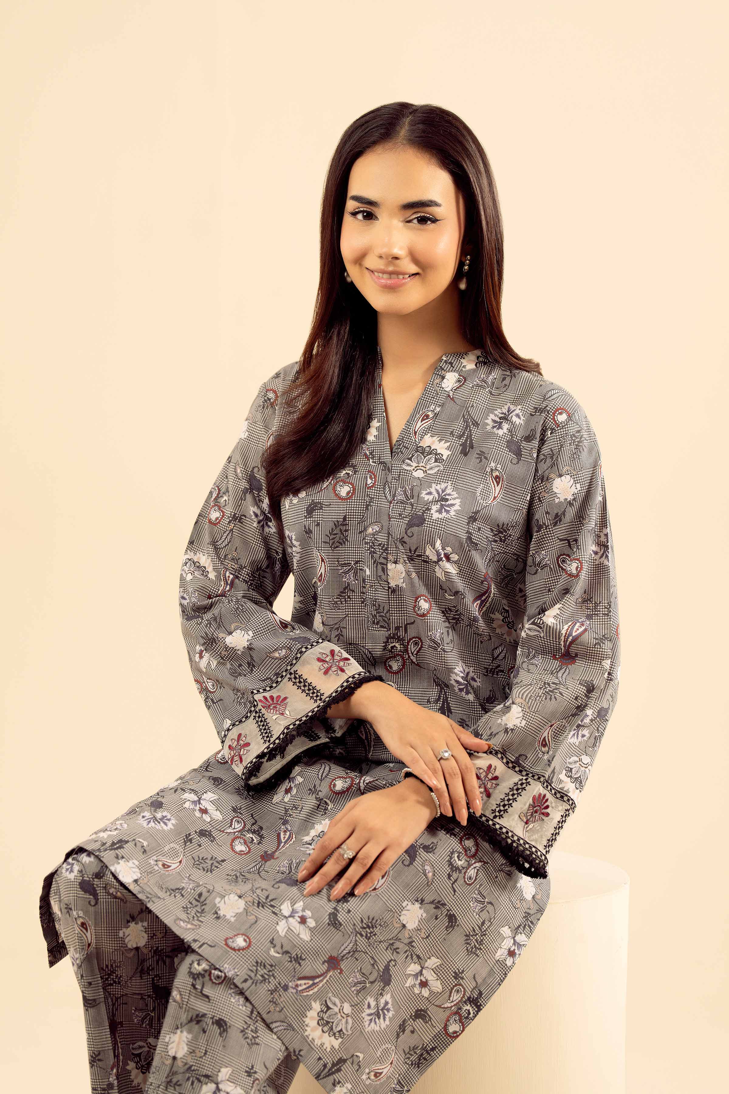 2 Piece - Printed Embroidered Suit - PW25-201 - Image 6