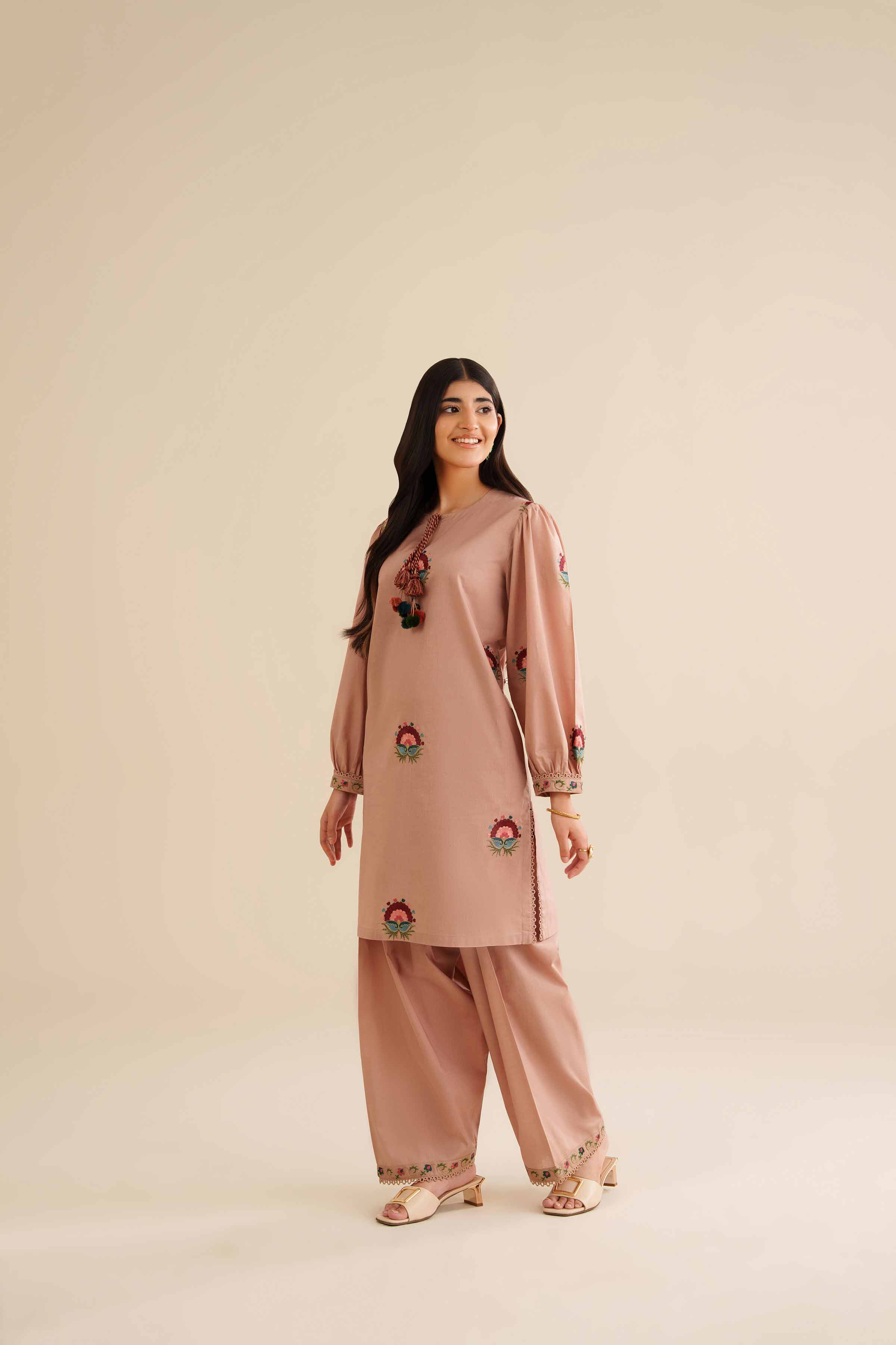 2 Piece - Embroidered Suit - PW25-211 - Image 4