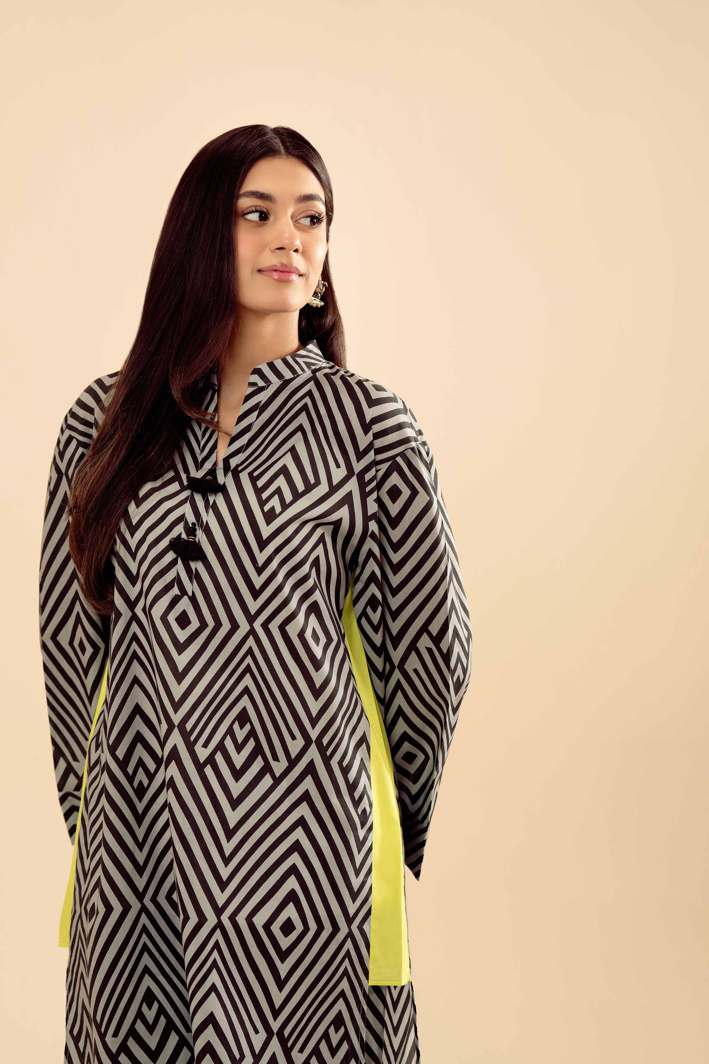 2 Piece - Printed Suit - PW25-22 - Image 6