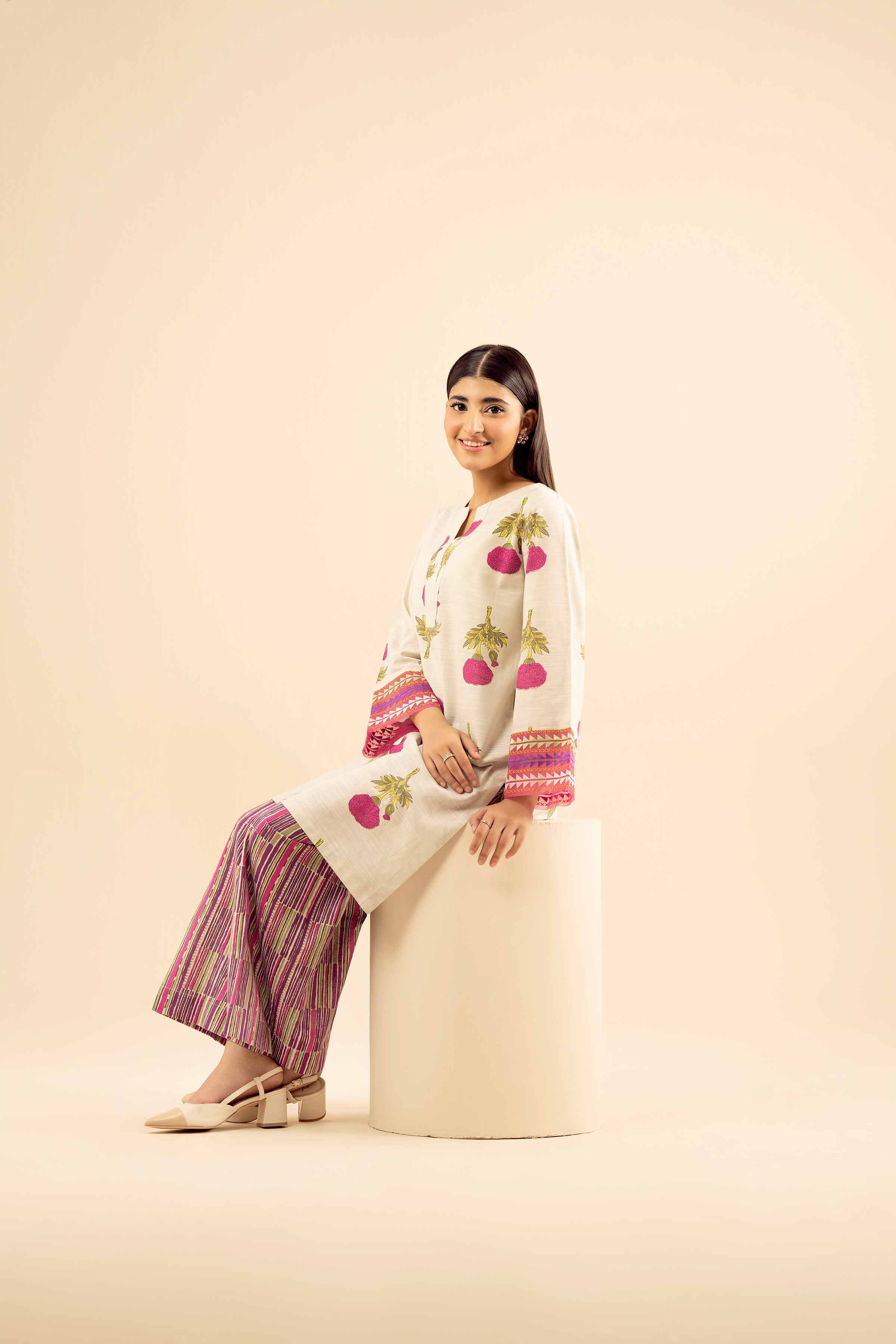 2 Piece - Printed Embroidered Suit - PW25-228 - Image 5