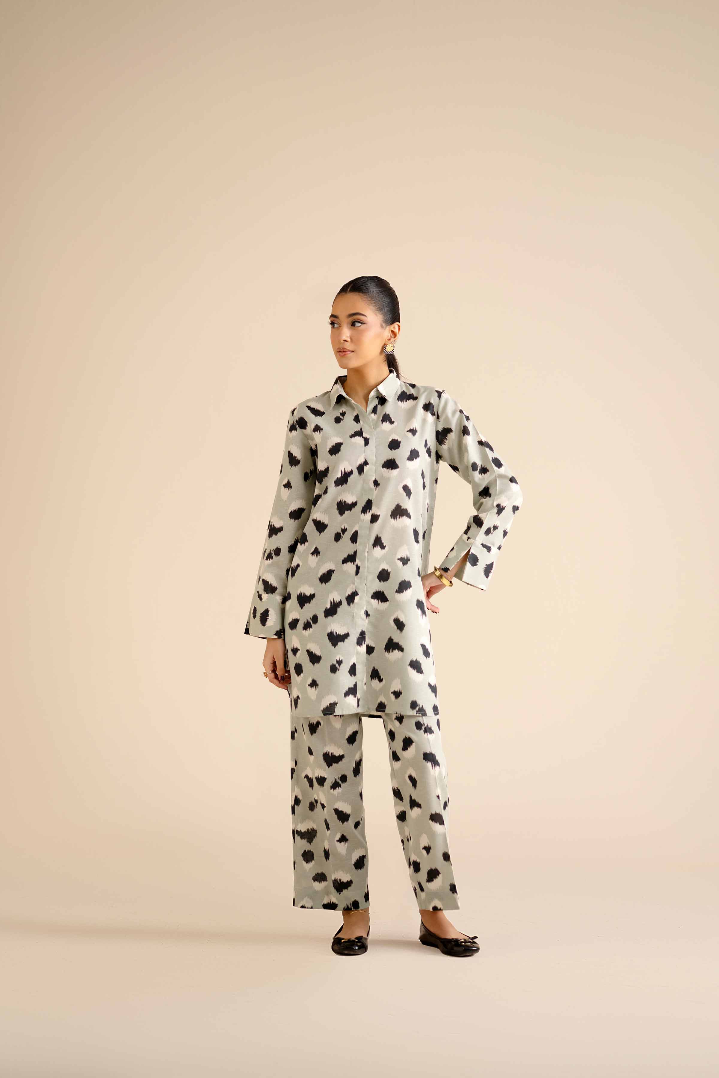 2 Piece - Printed Suit - PW25-232 - Image 4