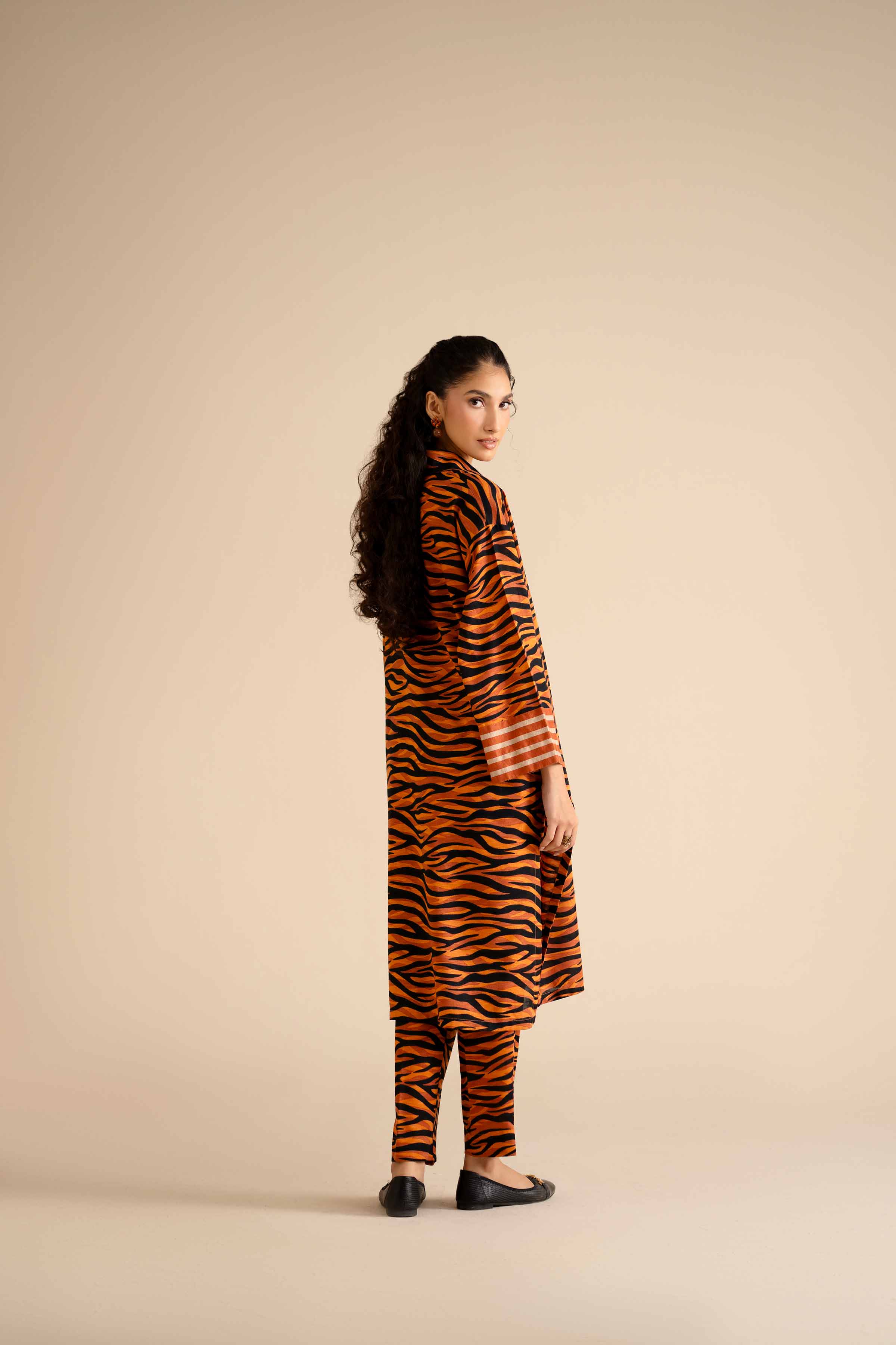 2 Piece - Printed Suit - PW25-234 - Image 3