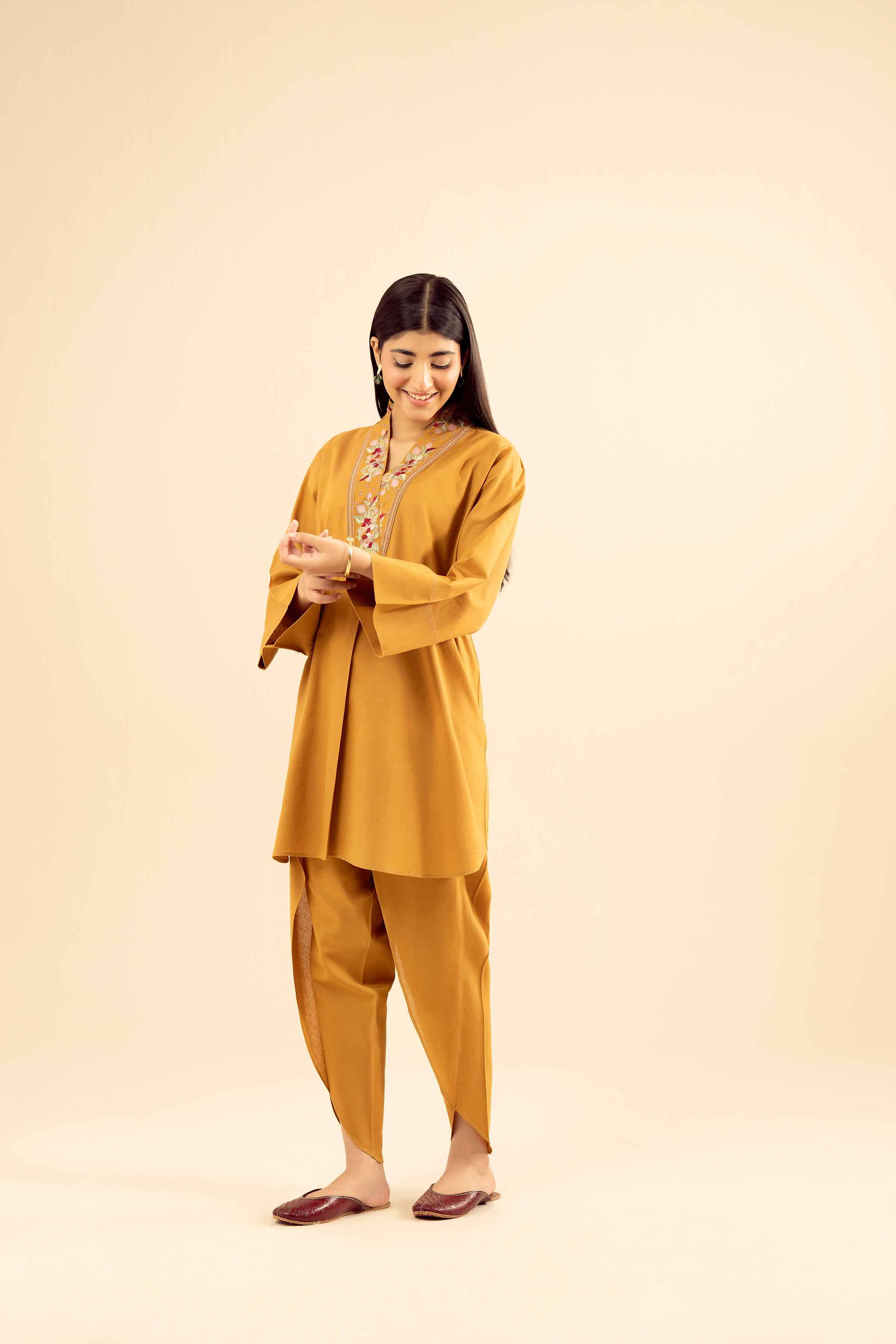 2 Piece - Embroidered Suit - PW25-241 - Image 4