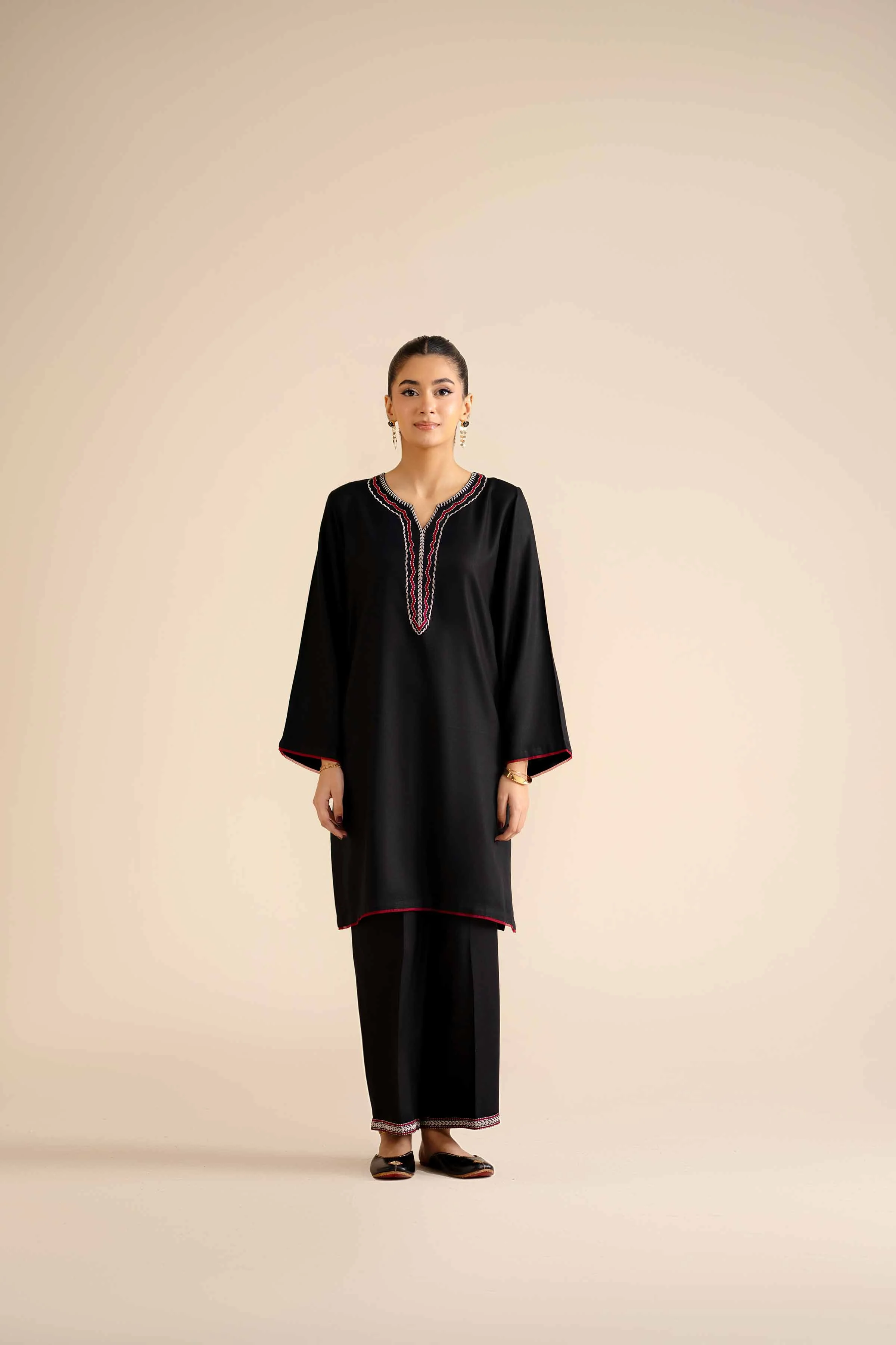 2 Piece - Embroidered Suit - PW25-286 - Image 4
