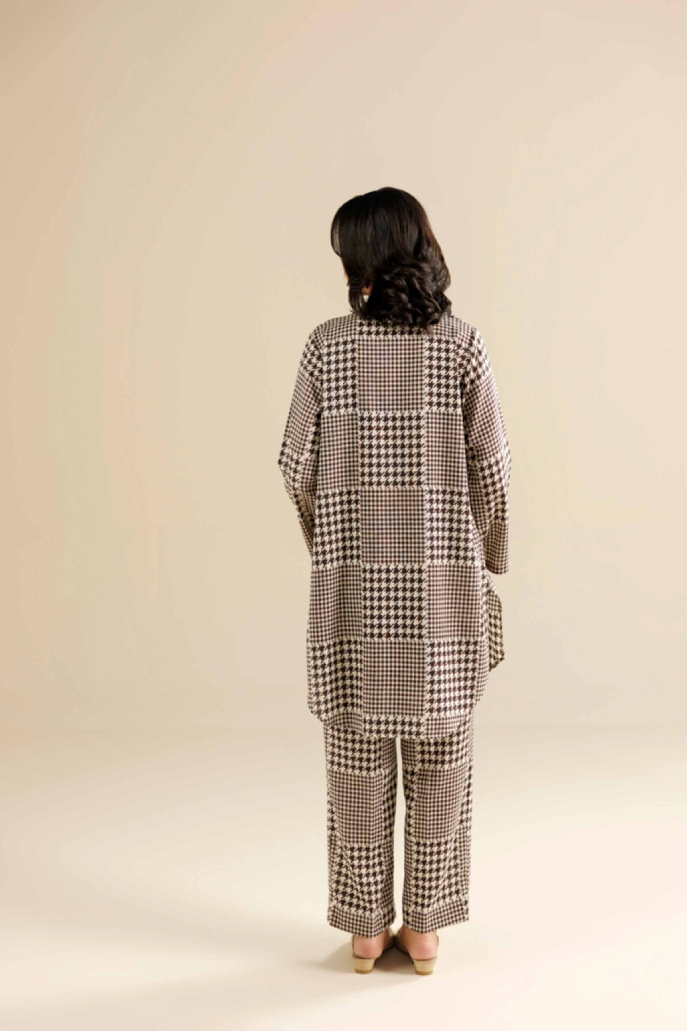 2 Piece - Embroidered Suit - PW25-288 - Image 3