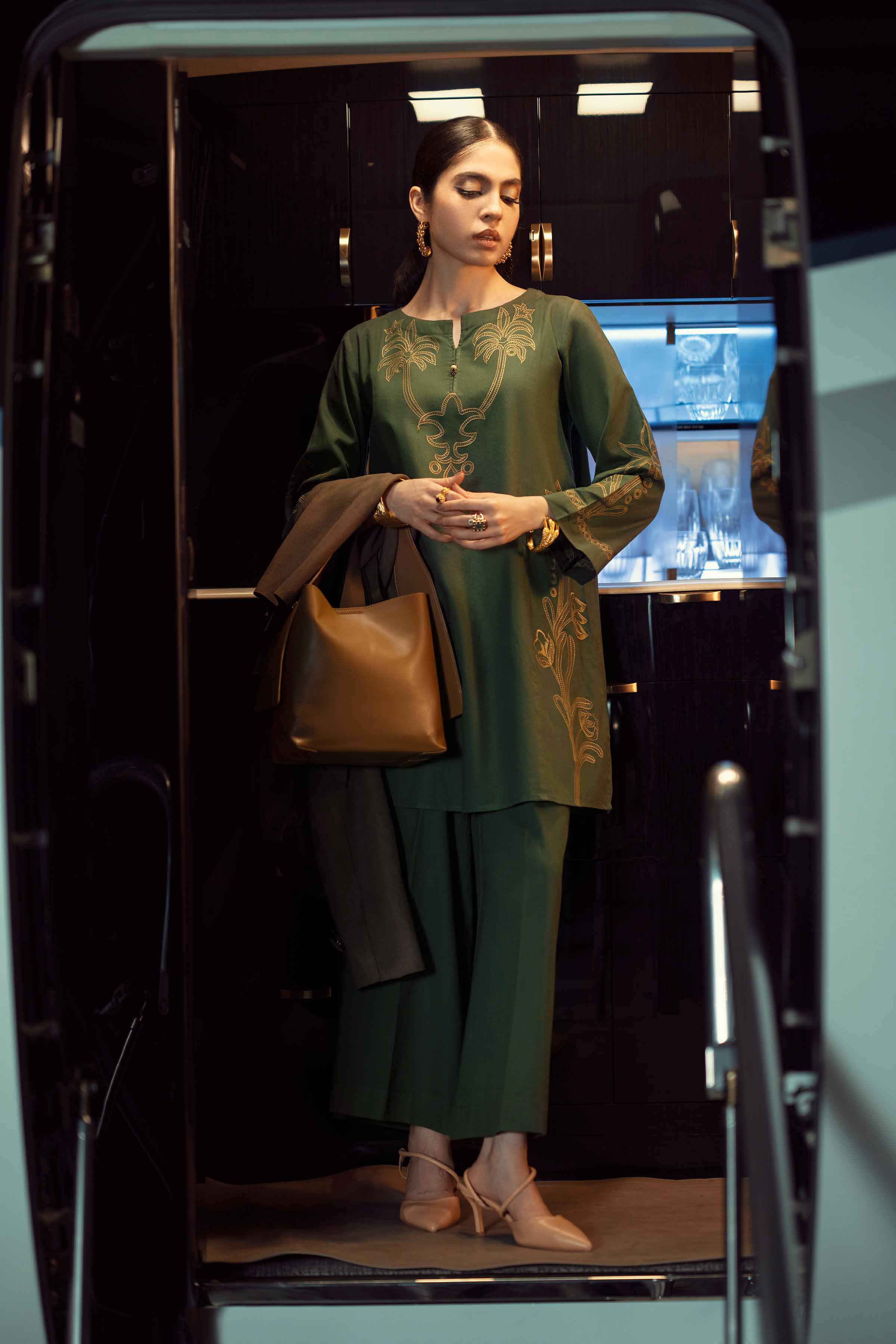 2 Piece - Embroidered Suit - PW25-298 - Image 3