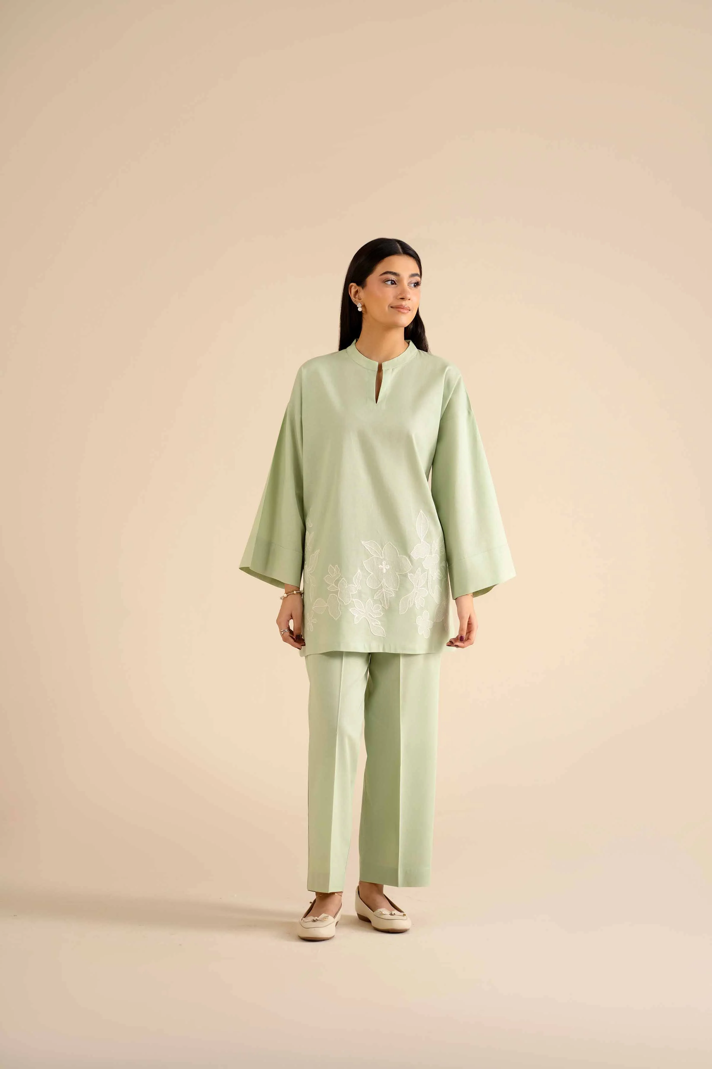 2 Piece - Embroidered Suit - PW25-300 - Image 4