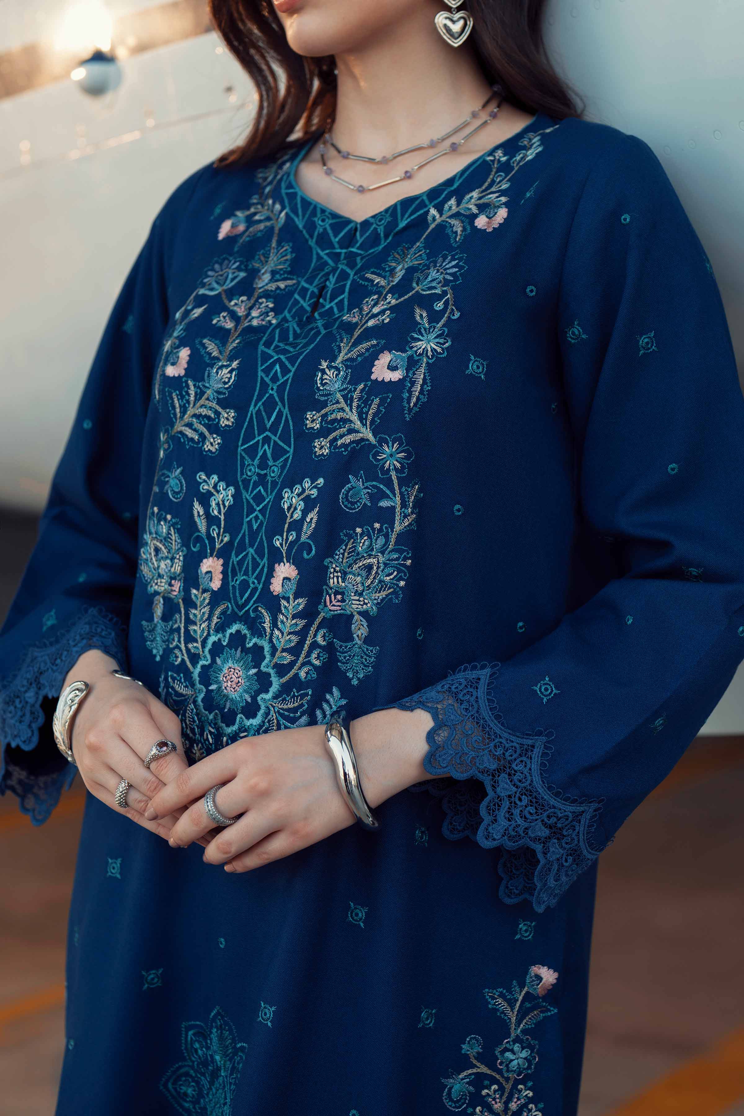 2 Piece - Embroidered Suit - PW25-321 - Image 3