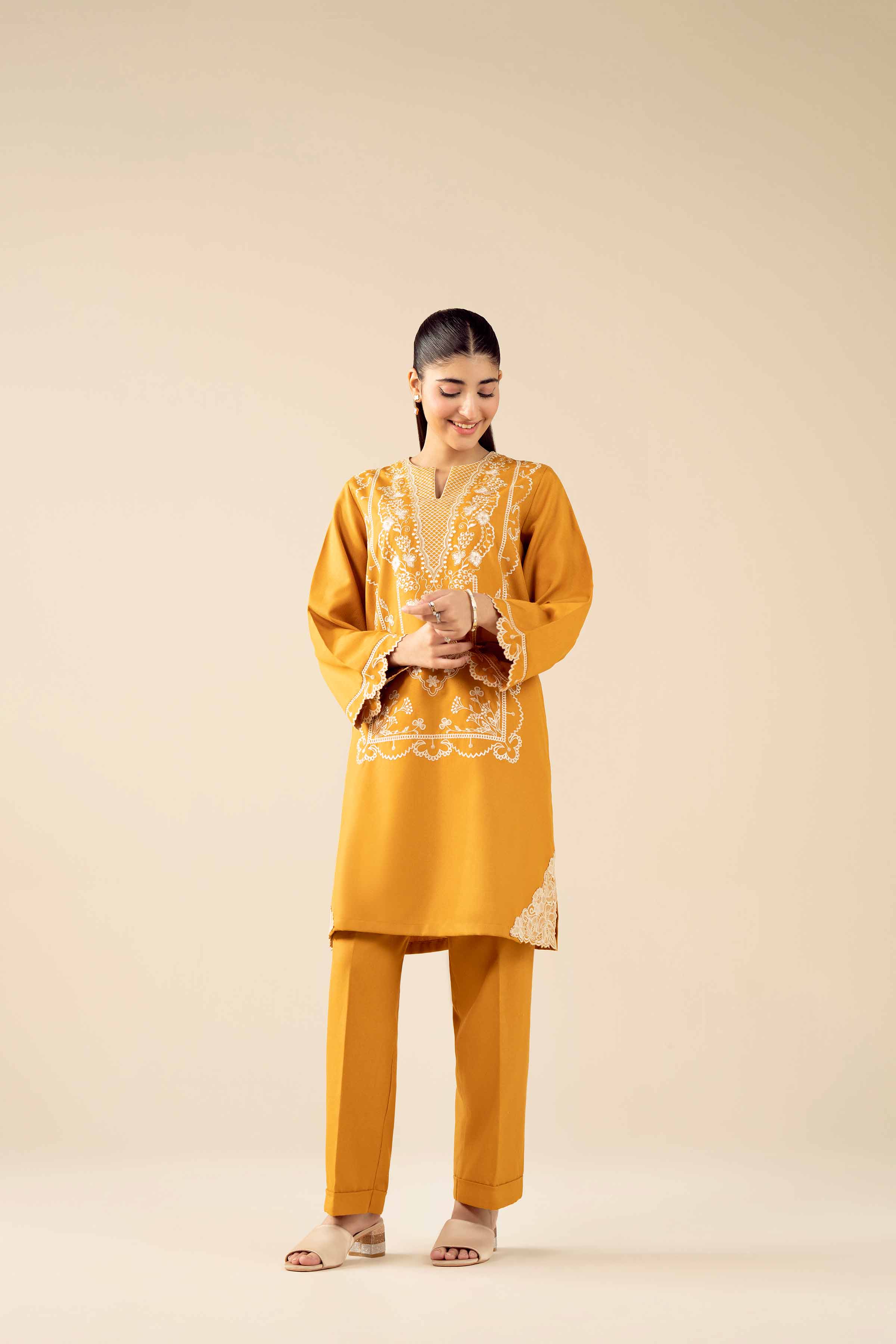 2 Piece - Embroidered Suit - PW25-324 - Image 4