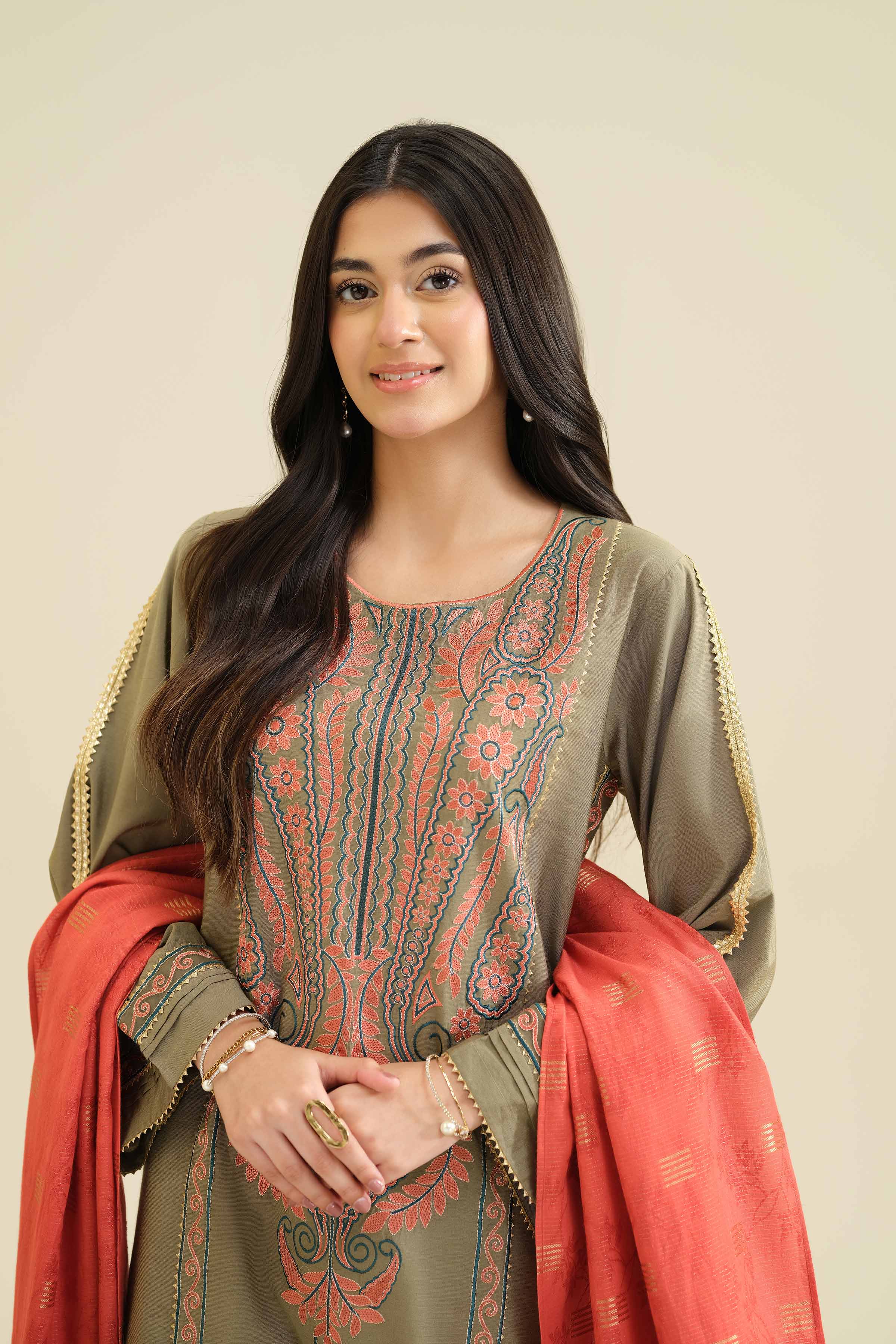3 Piece - Embroidered Suit - PW25-400 - Image 7