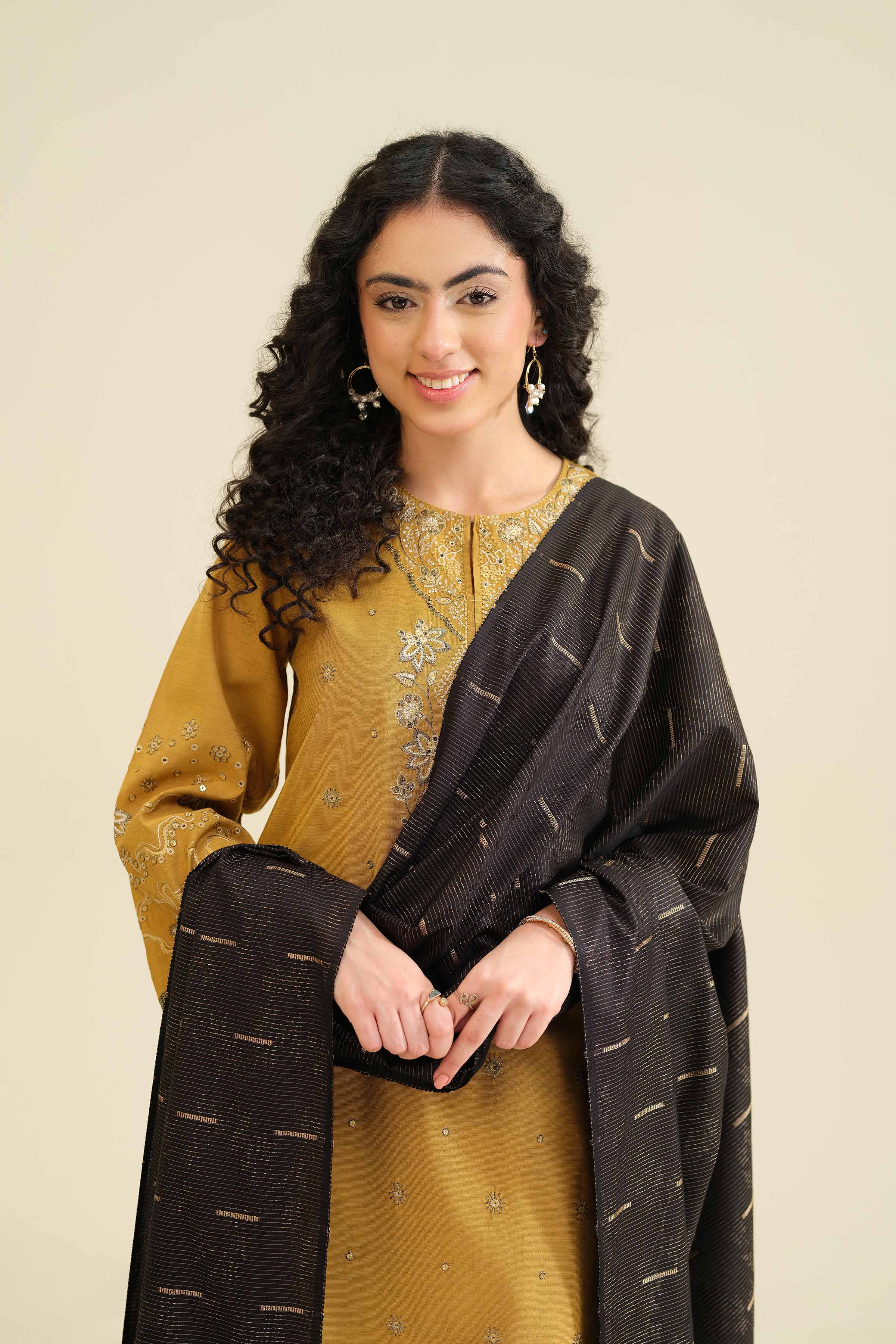 3 Piece - Embroidered Suit - PW25-401 - Image 5
