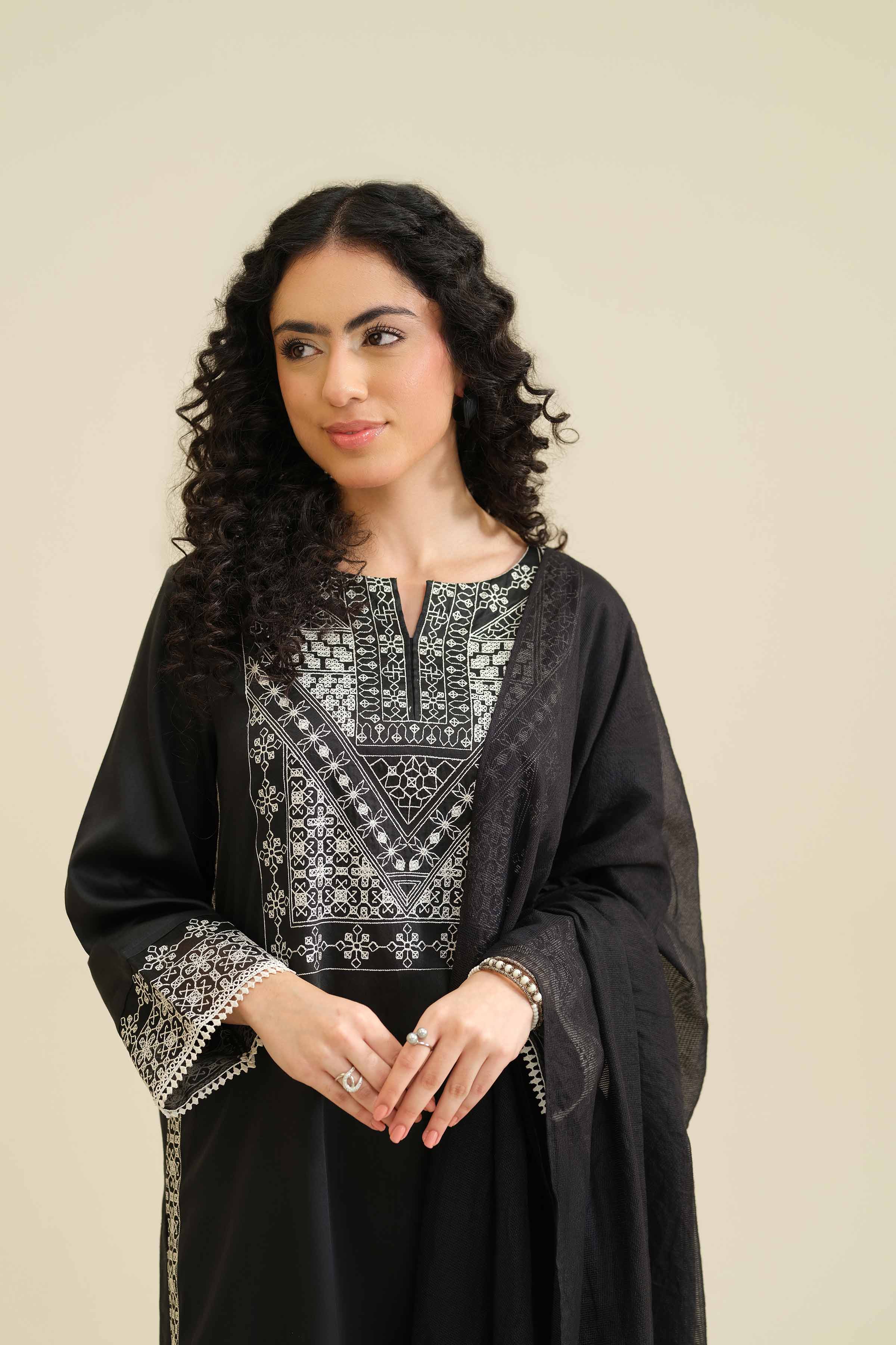 3 Piece - Embroidered Suit - PW25-411 - Image 5