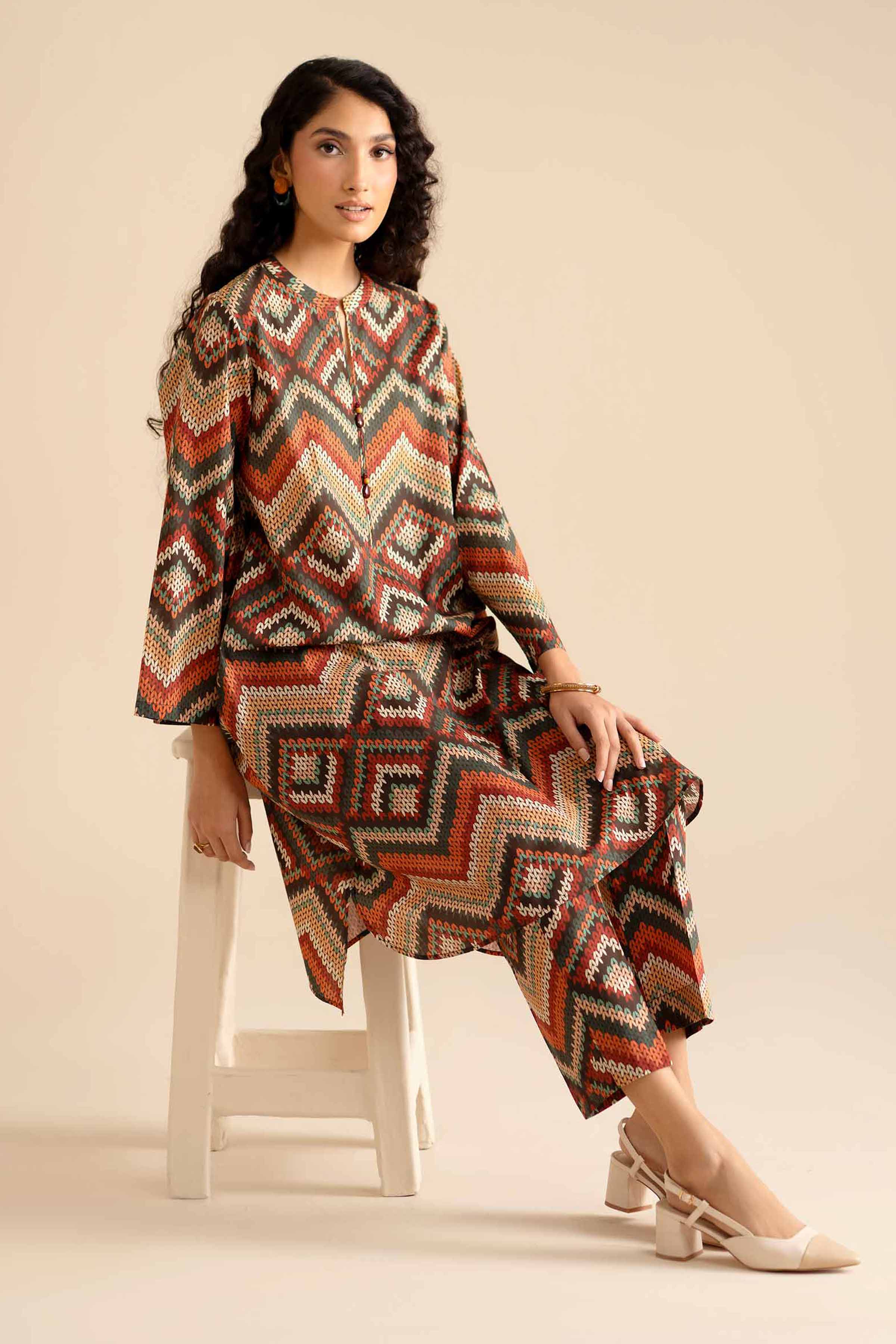 2 Piece - Printed Suit - PW25-42 - Image 2