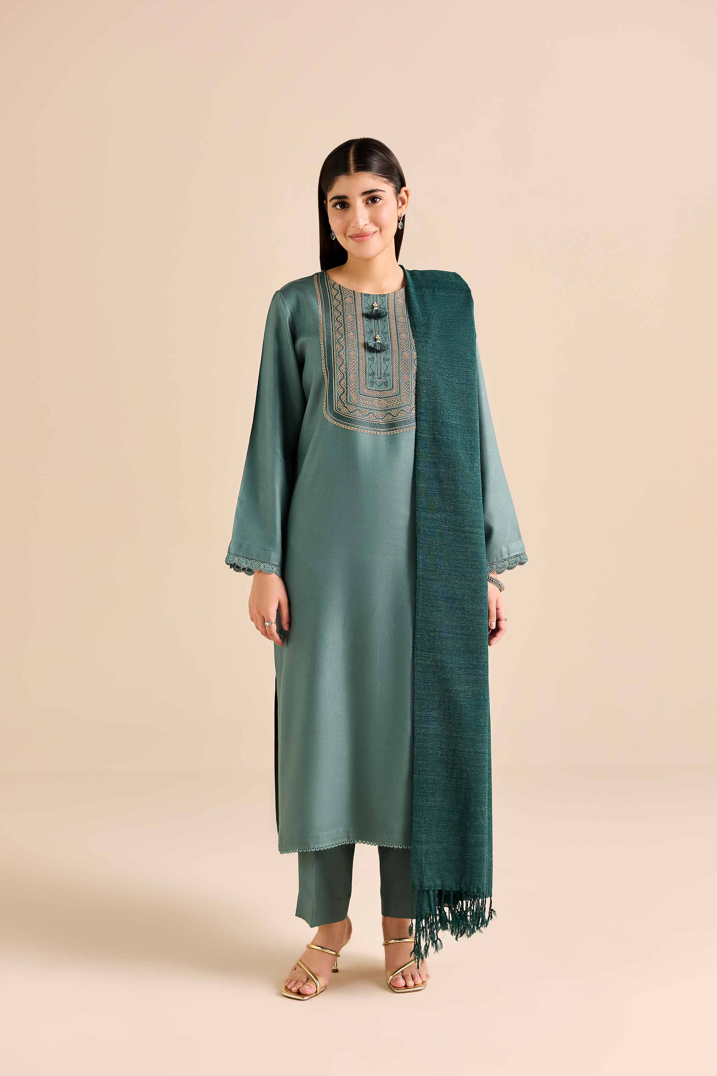 3 Piece - Embroidered Suit - PW25-423 - Image 4