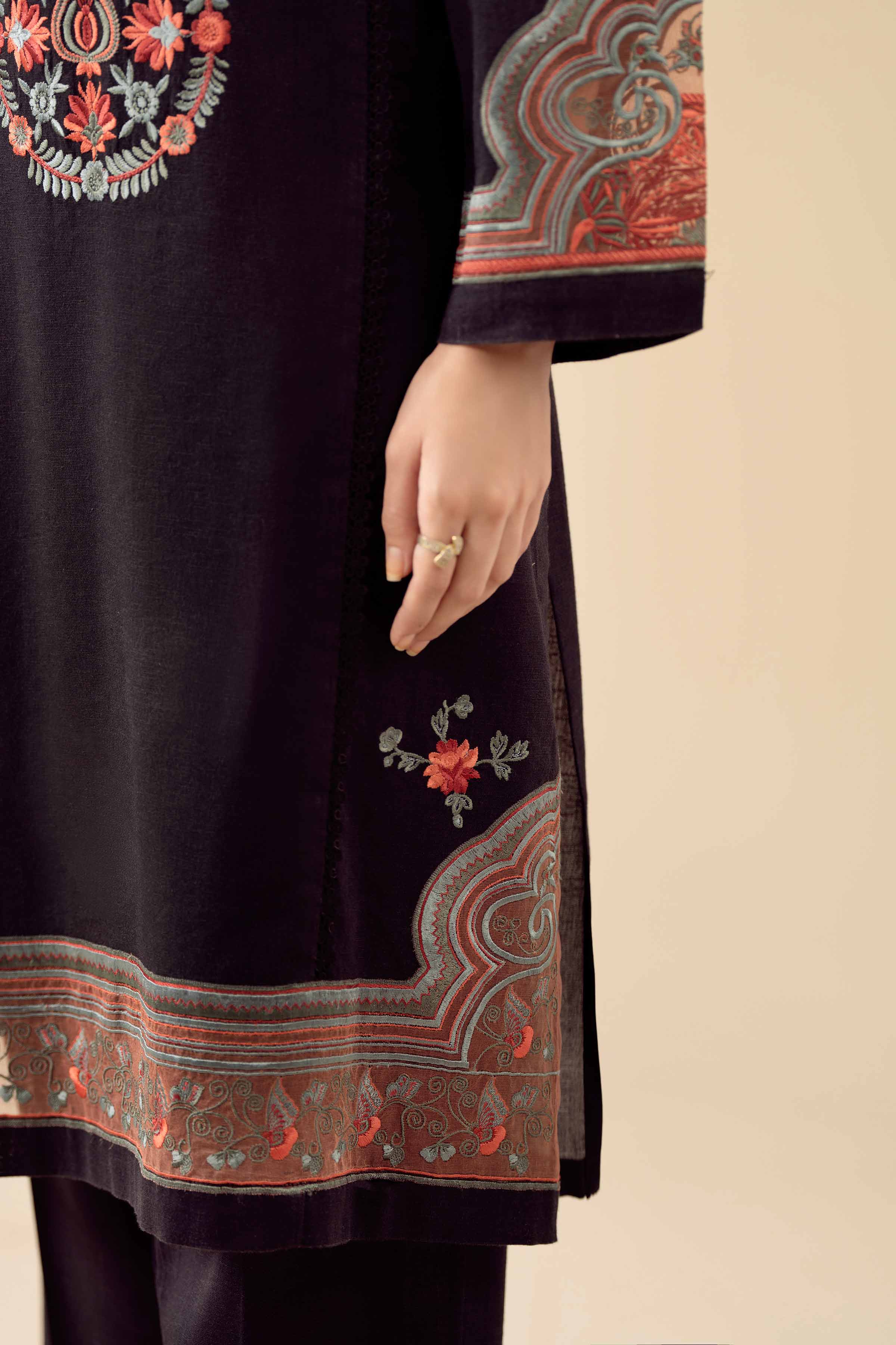 3 Piece - Embroidered Suit - PW25-443 - Image 9