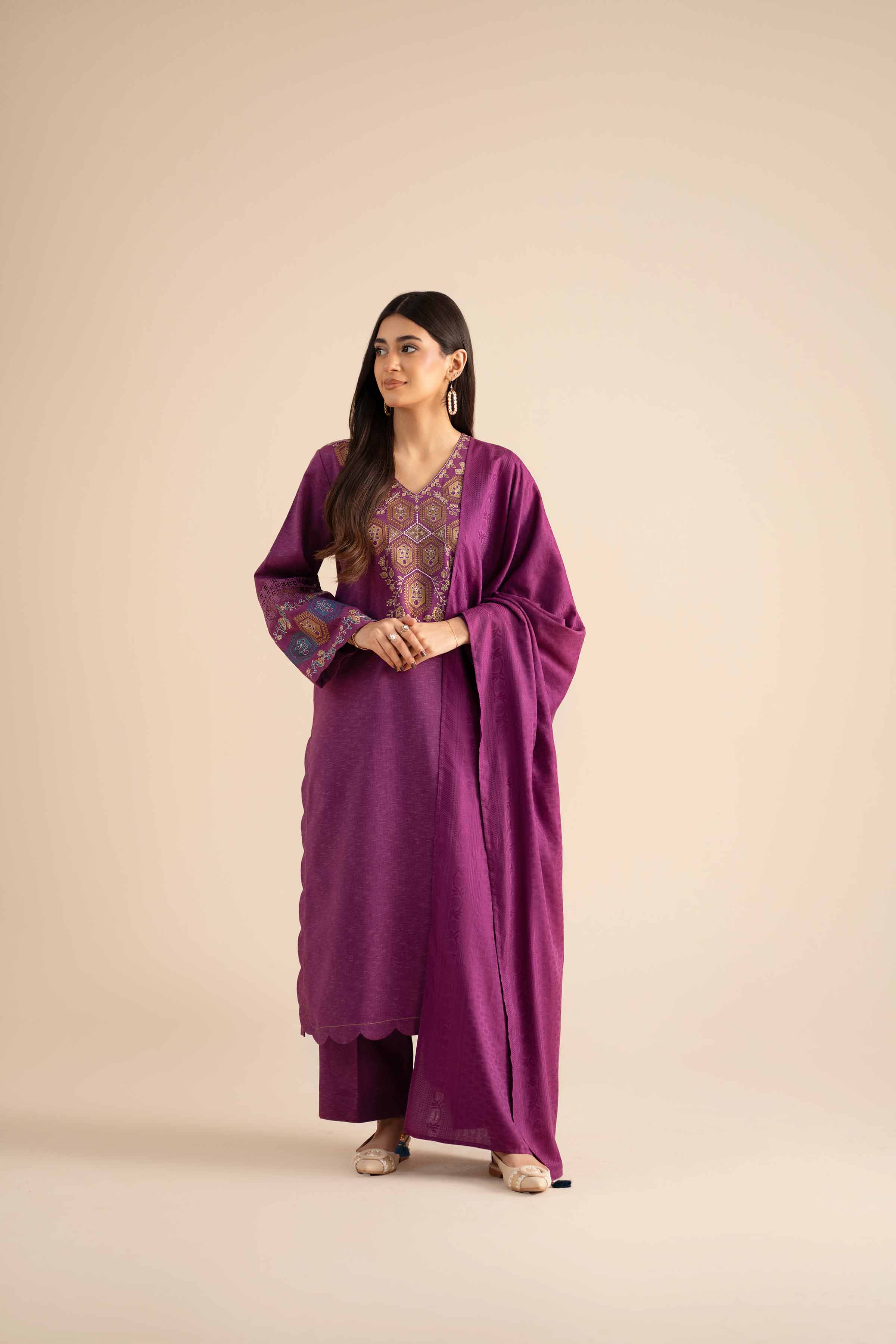 3 Piece - Embroidered Suit - PW25-450 - Image 4