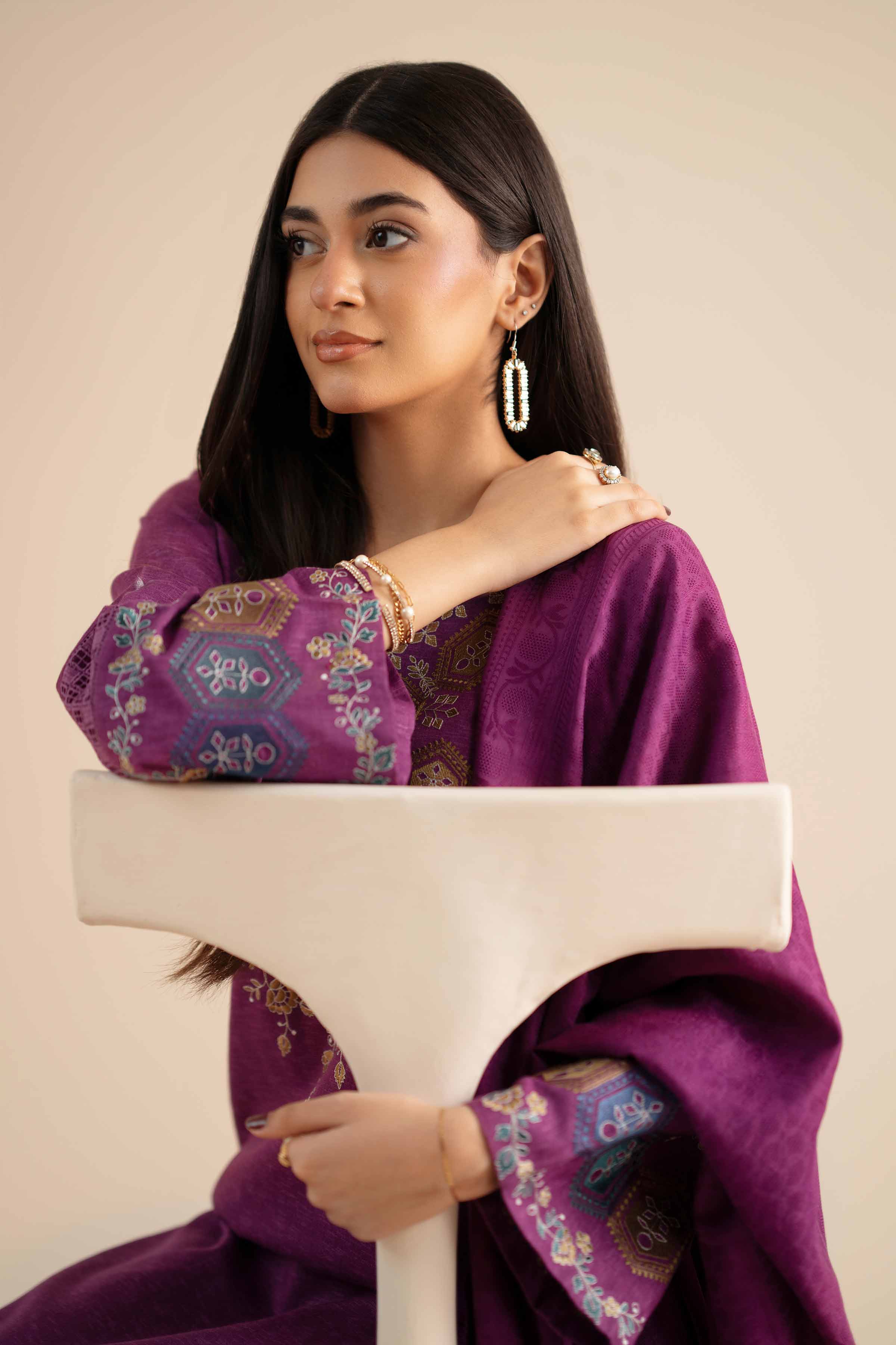 3 Piece - Embroidered Suit - PW25-450 - Image 5