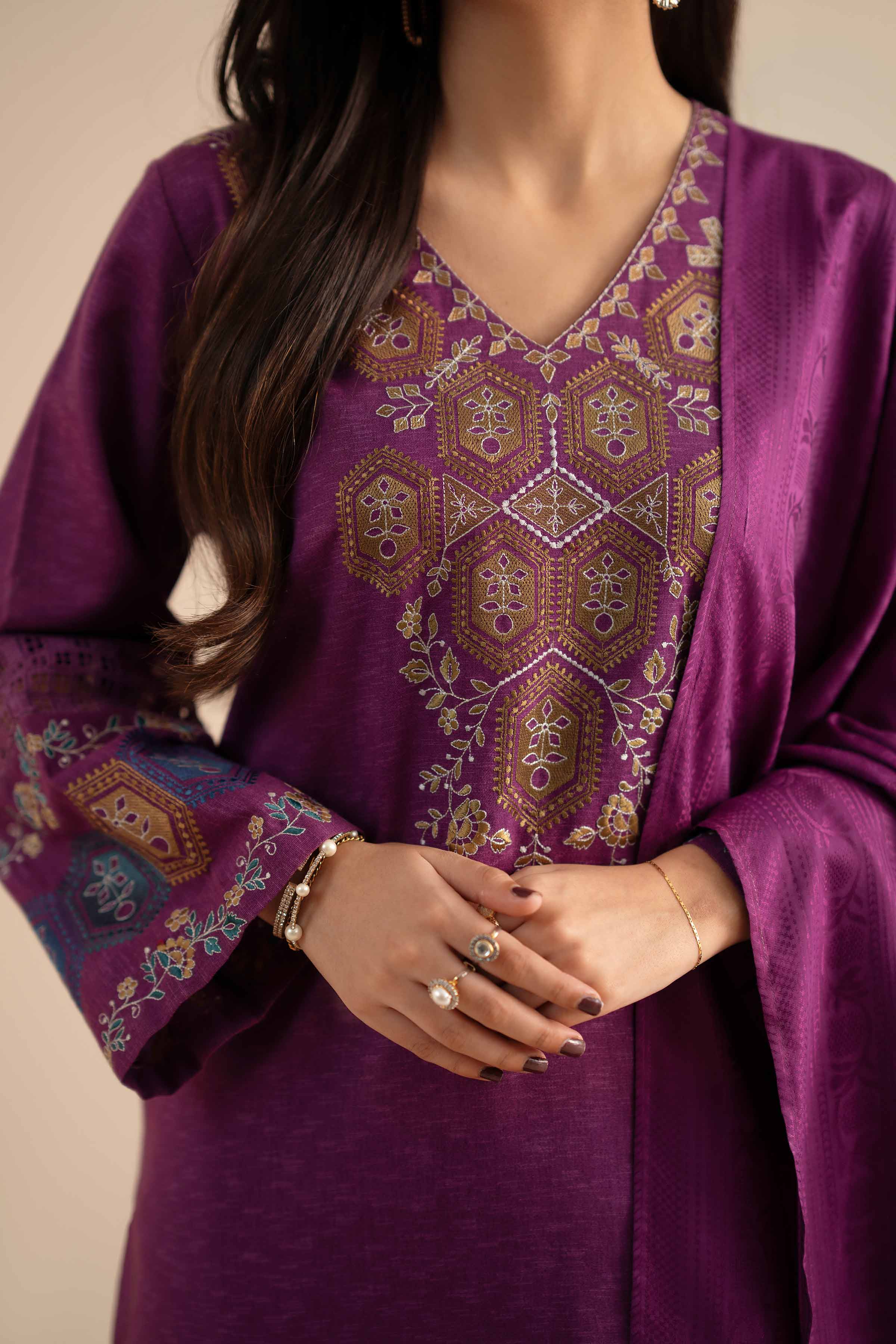 3 Piece - Embroidered Suit - PW25-450 - Image 6