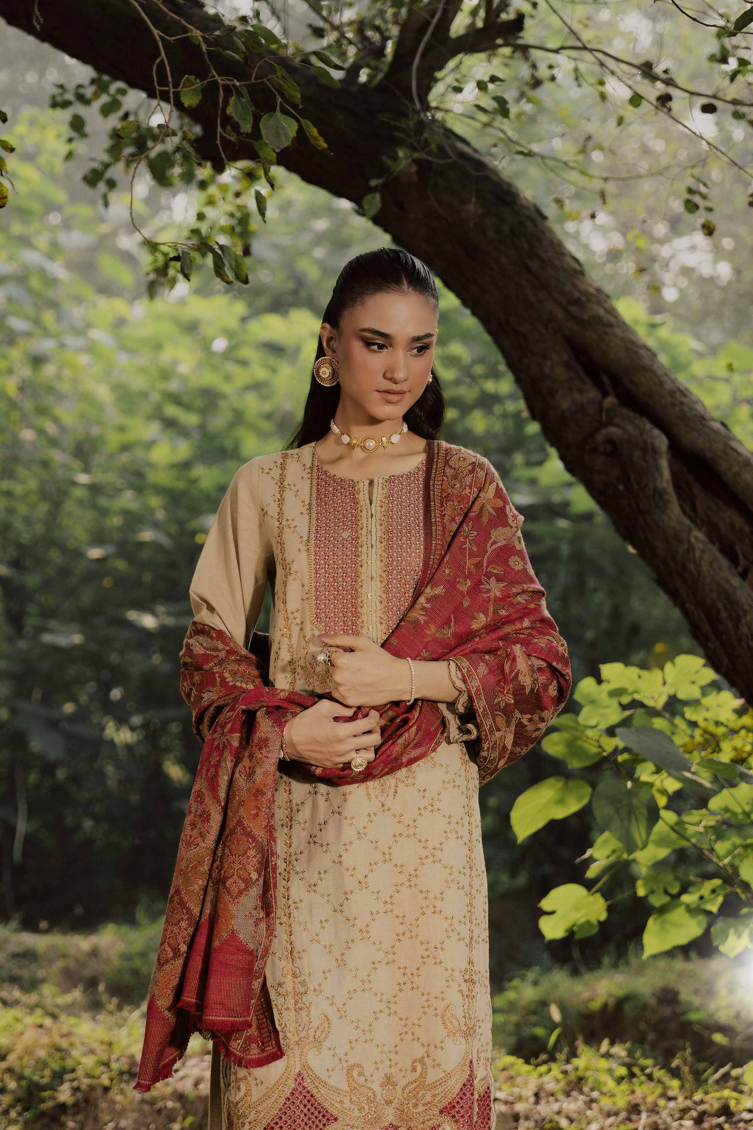 3 Piece - Embroidered Suit - PW25-480 - Image 6