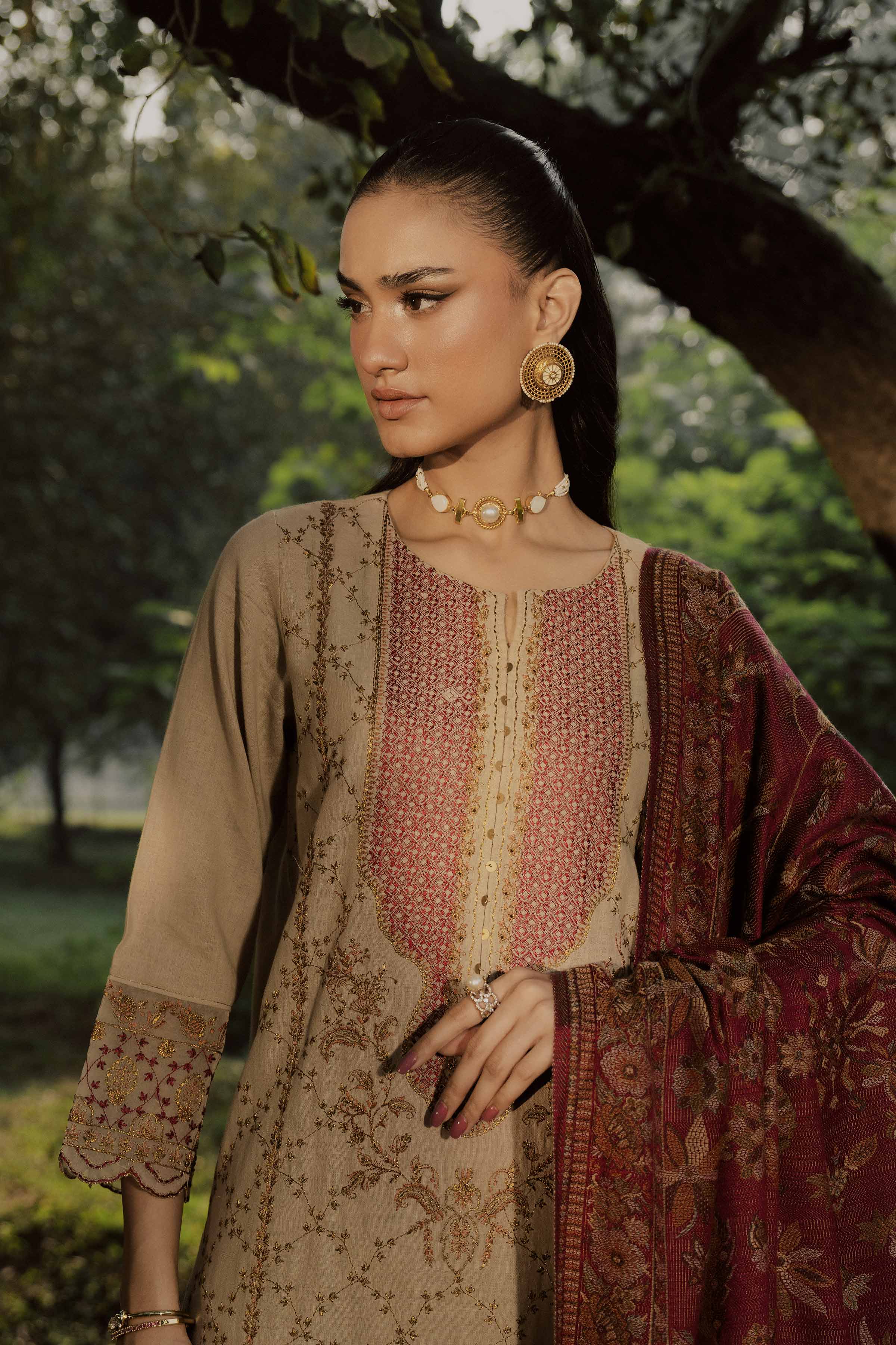 3 Piece - Embroidered Suit - PW25-480 - Image 8