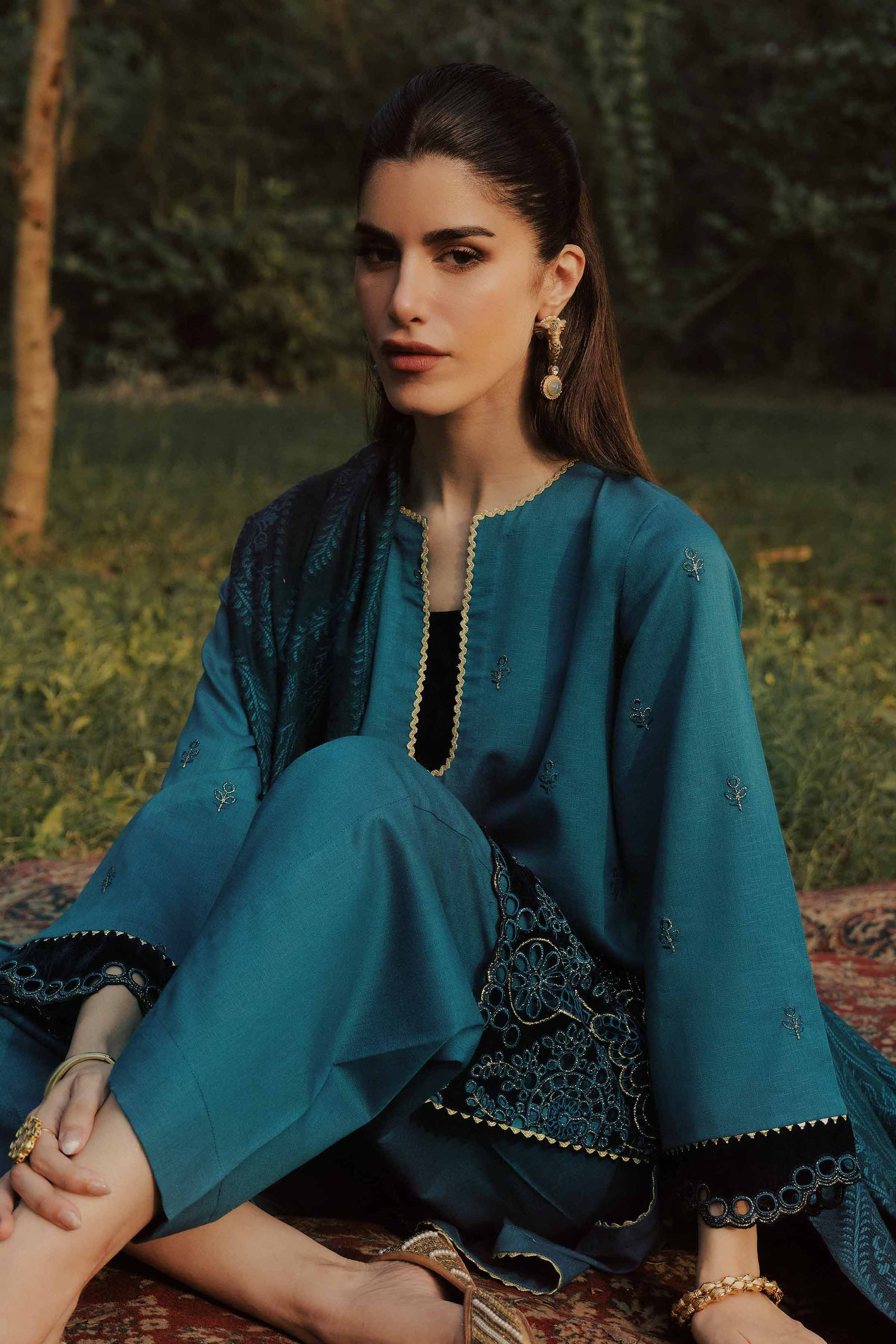 3 Piece - Embroidered Suit - PW25-490 - Image 2