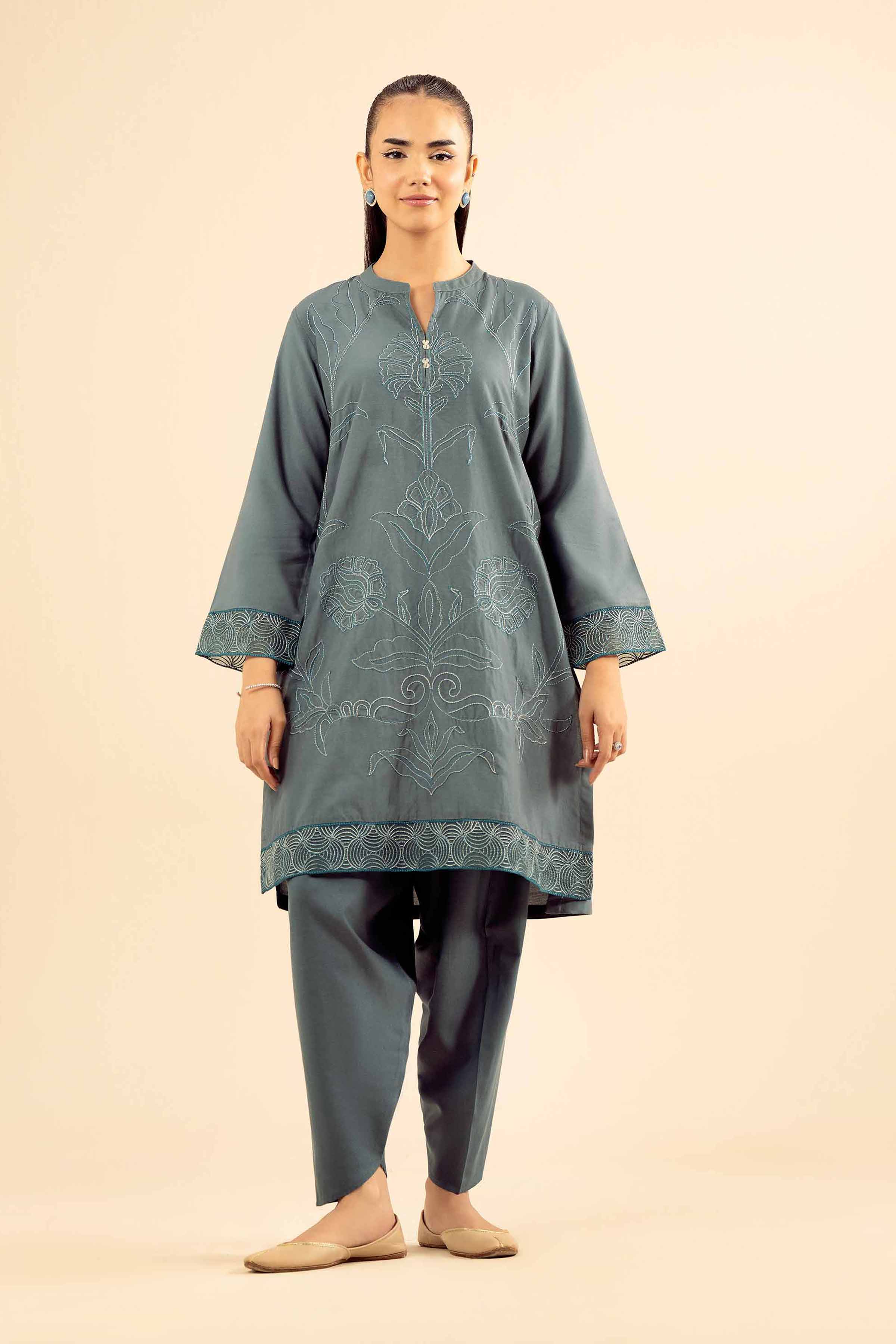 2 Piece - Embroidered Suit - PW25-55