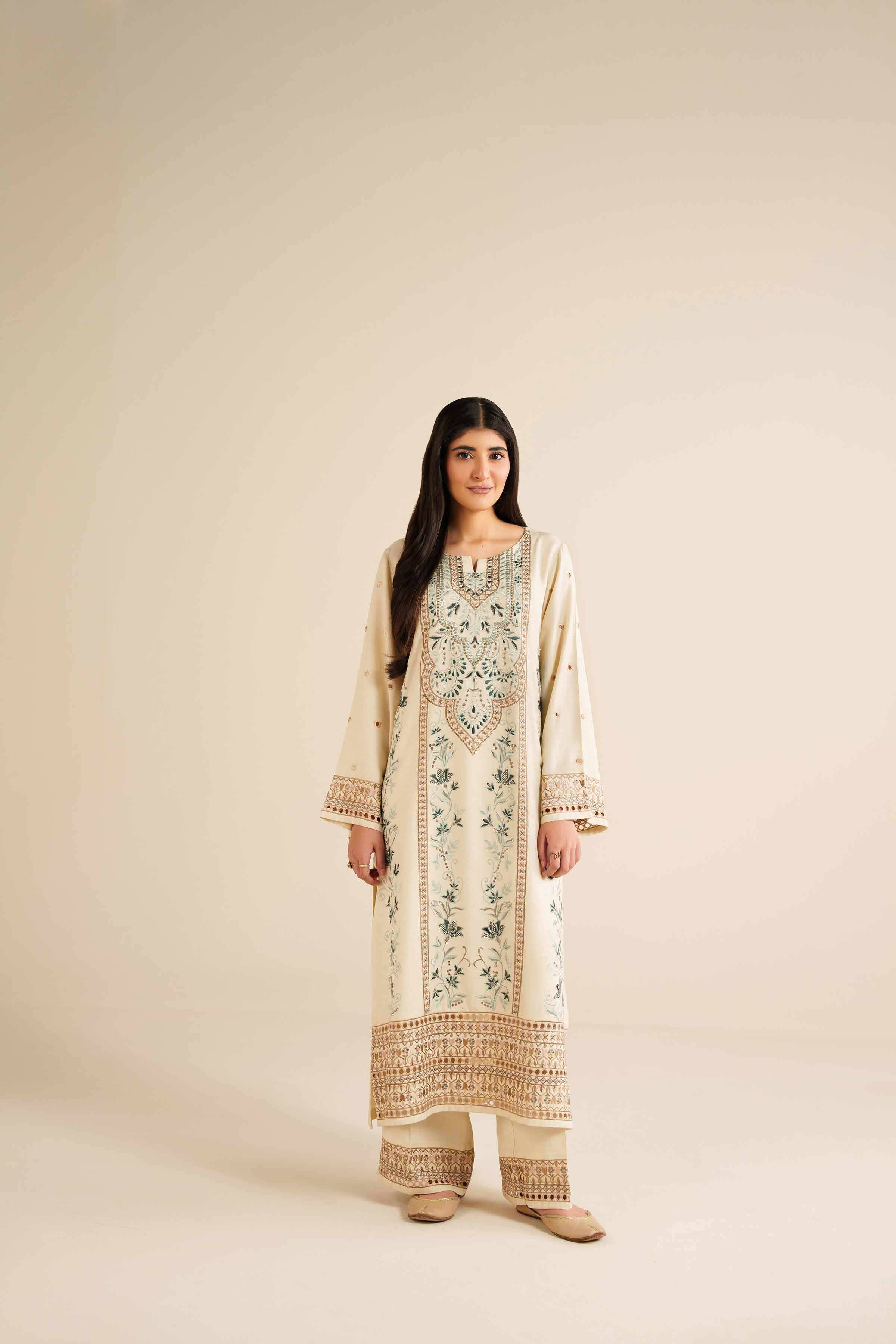 2 Piece - Embroidered Suit - PW25-576 - Image 4