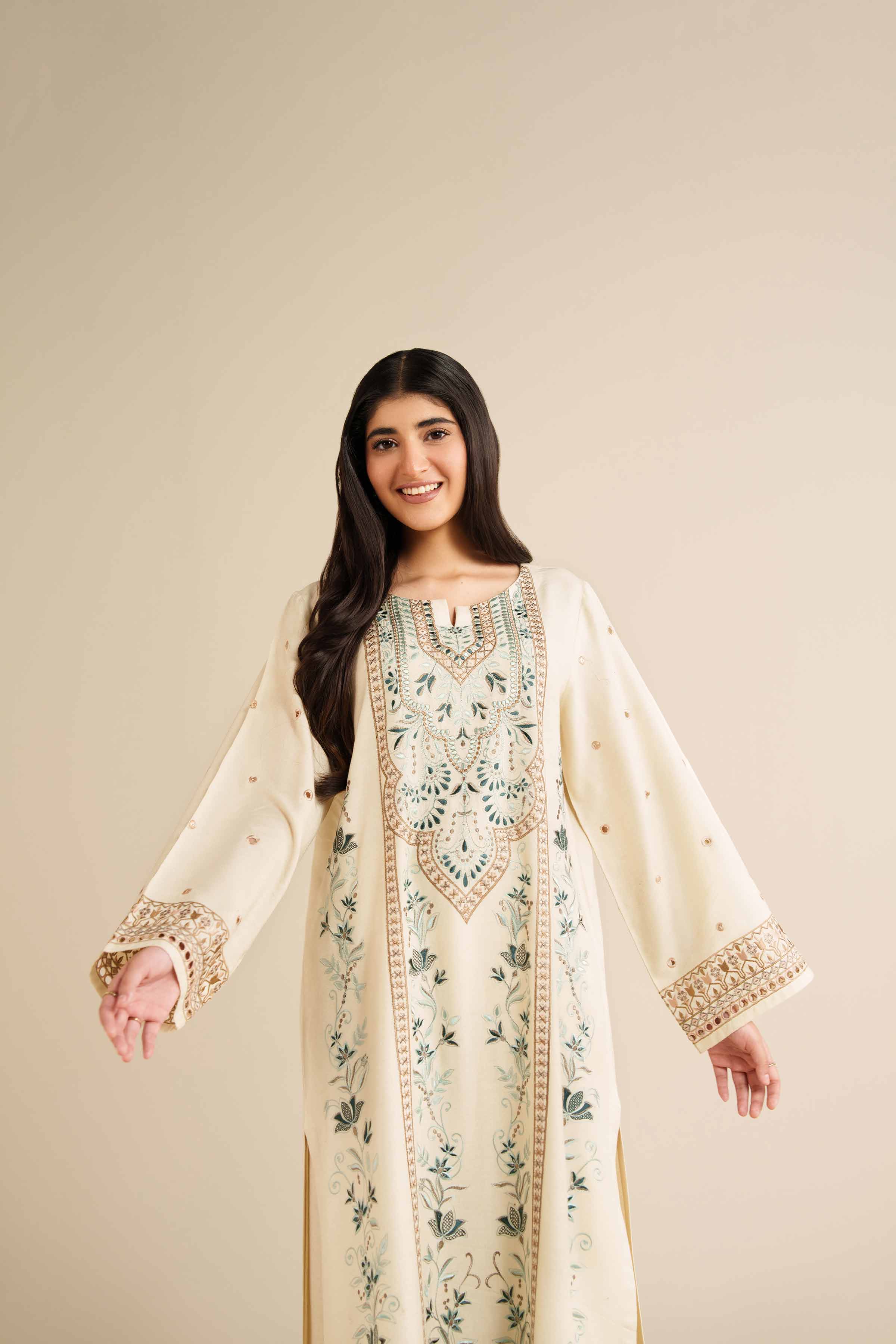 2 Piece - Embroidered Suit - PW25-576 - Image 5