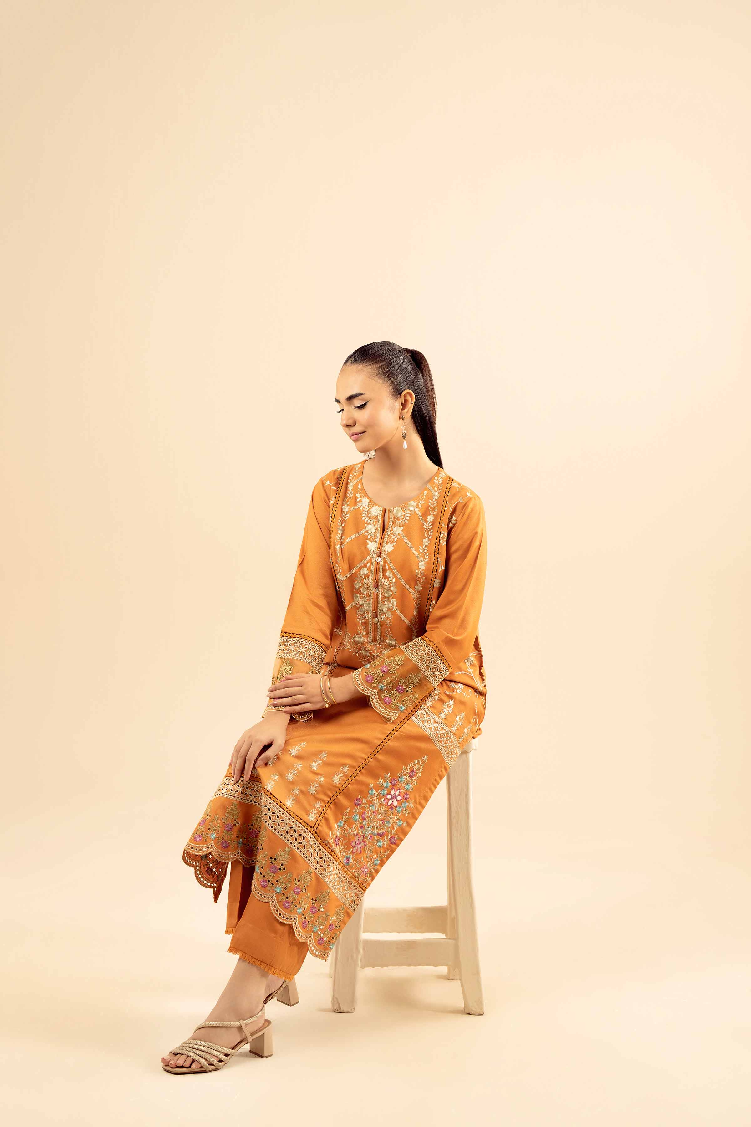 2 Piece - Embroidered Suit - PW25-577 - Image 5