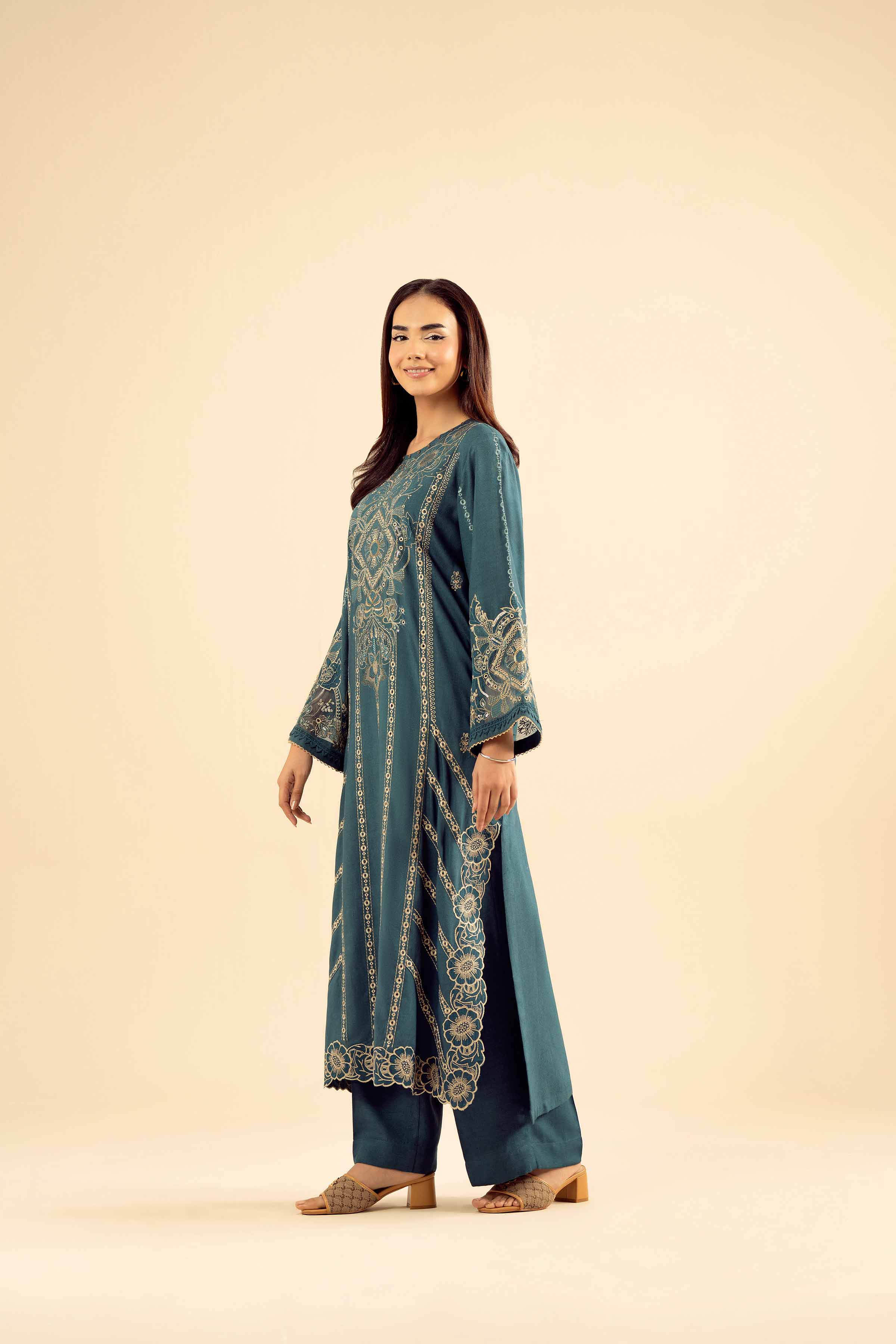2 Piece - Embroidered Suit - PW25-578 - Image 4