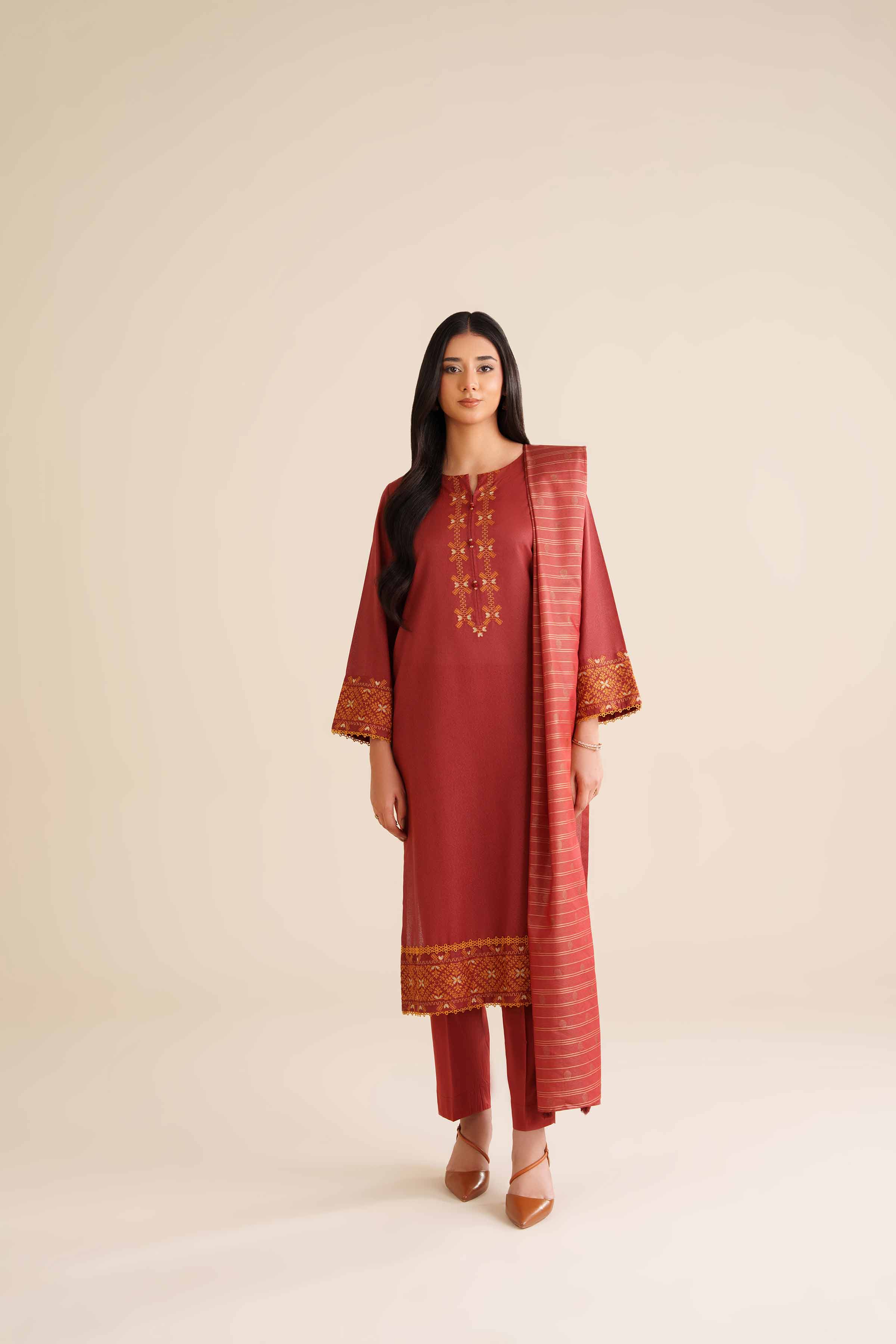 3 Piece - Embroidered Suit - PW25-64 - Image 3