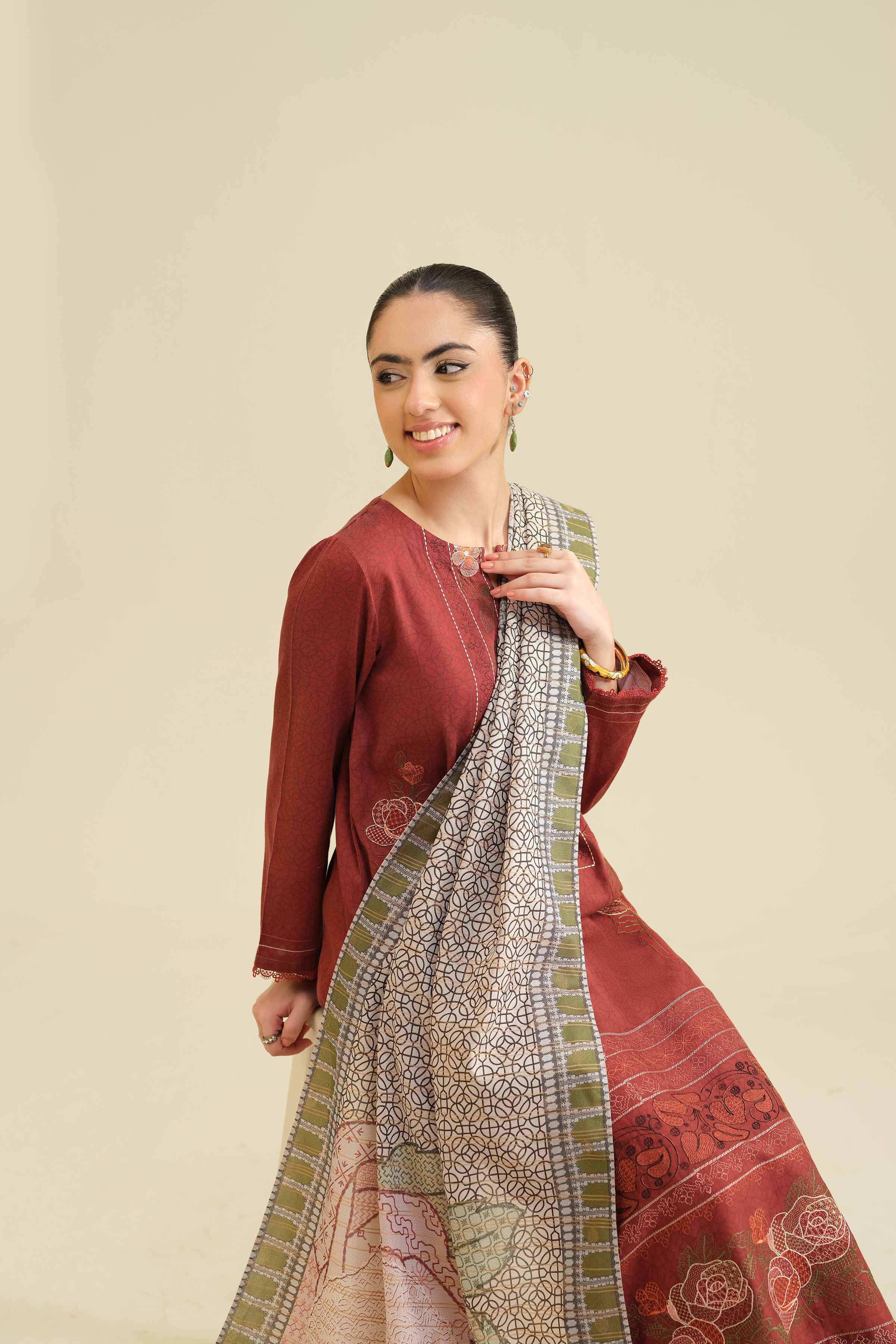 2 Piece - Printed Embroidered Suit - PW25-74 - Image 3
