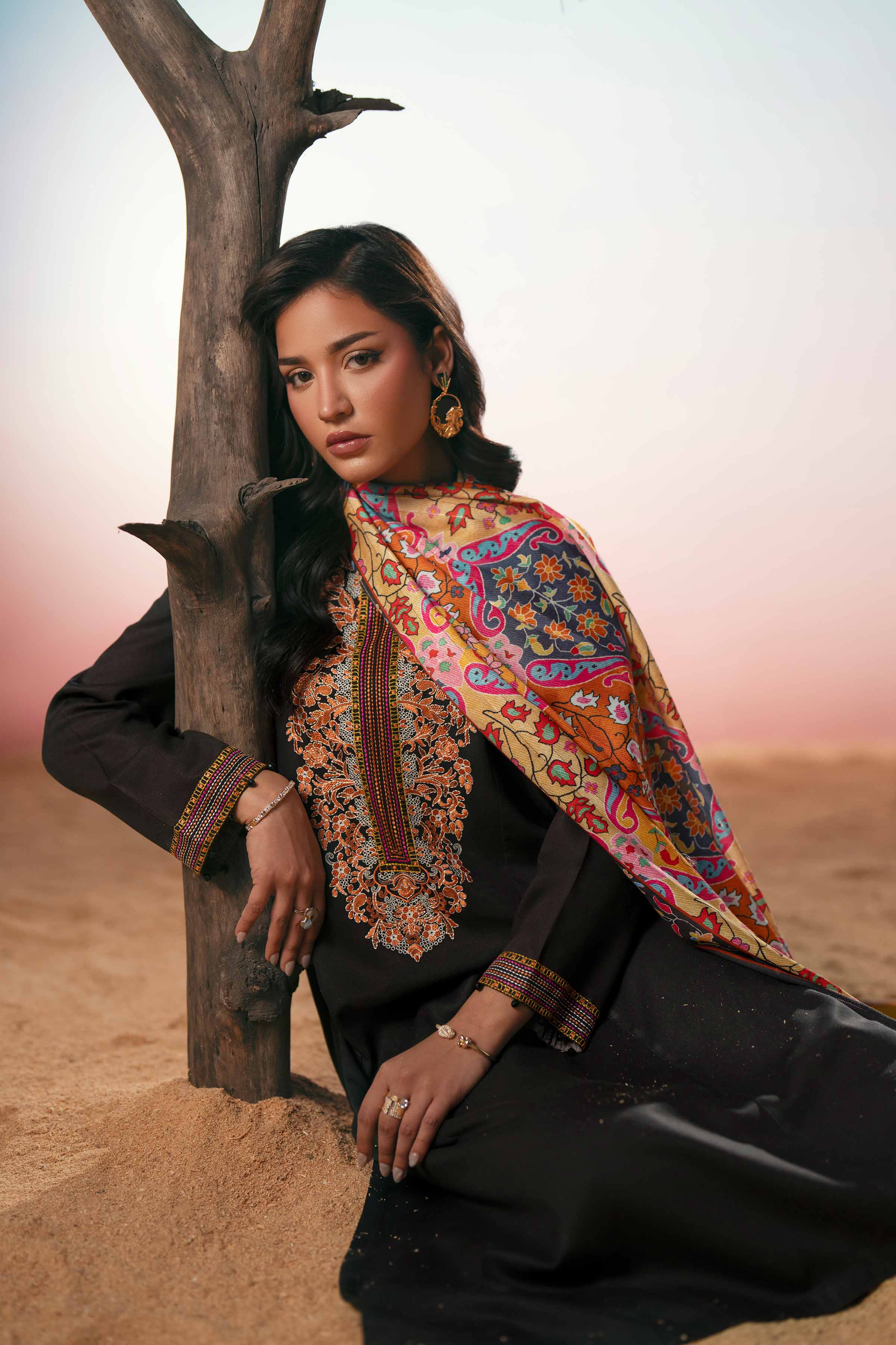 2 Piece - Embroidered Suit - PW25-79 - Image 4