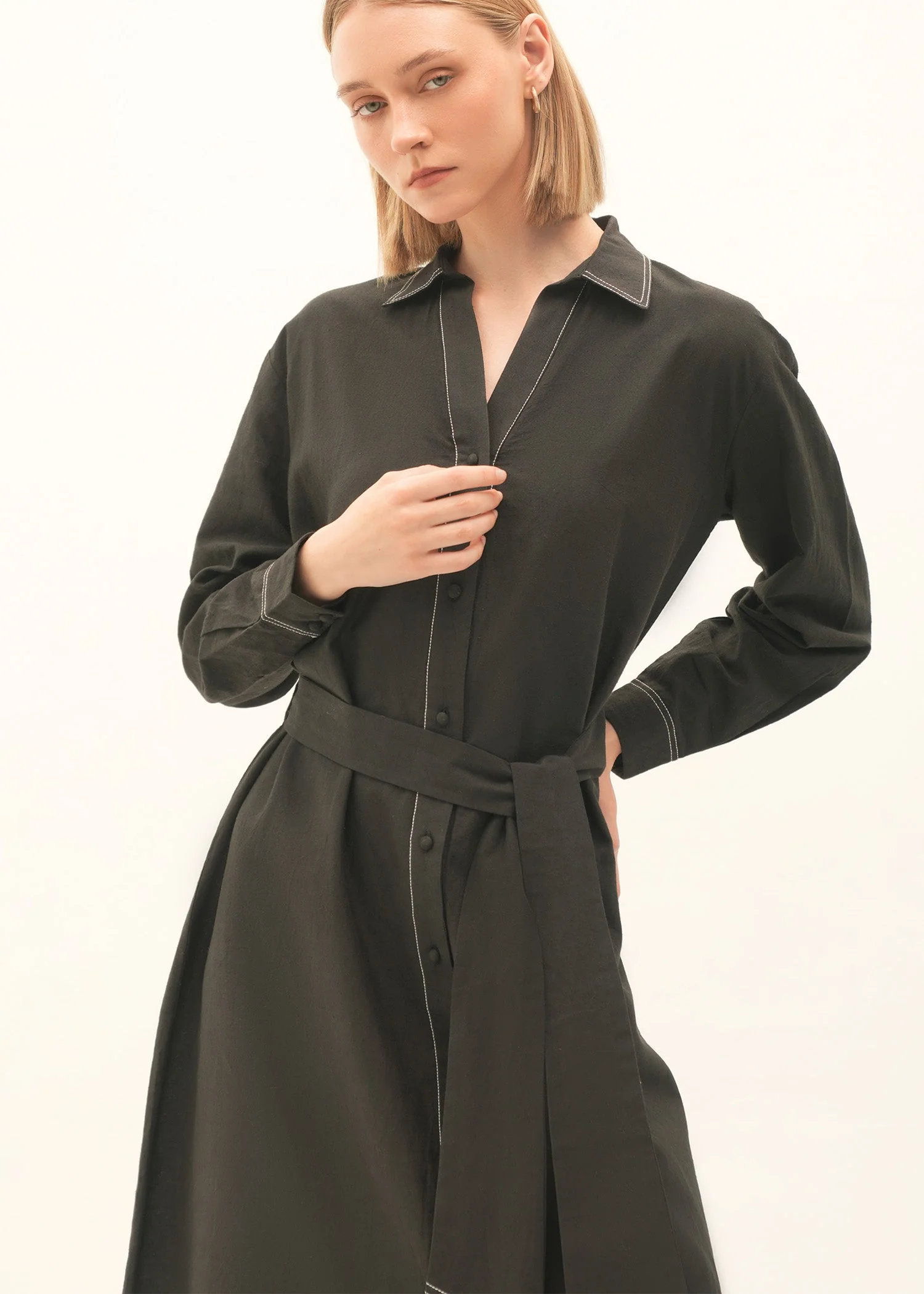 Flared Dress With Contasting Top-Stitches - KOA - Image 4