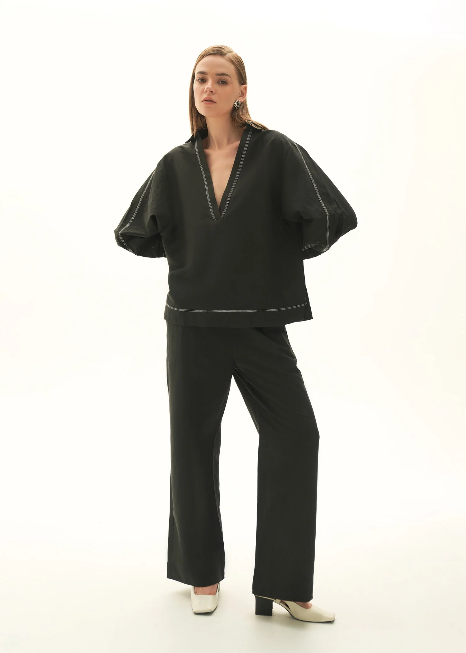 Basic Linen Blend Blouse With Contasting Top-Stitches - KOA - Image 3