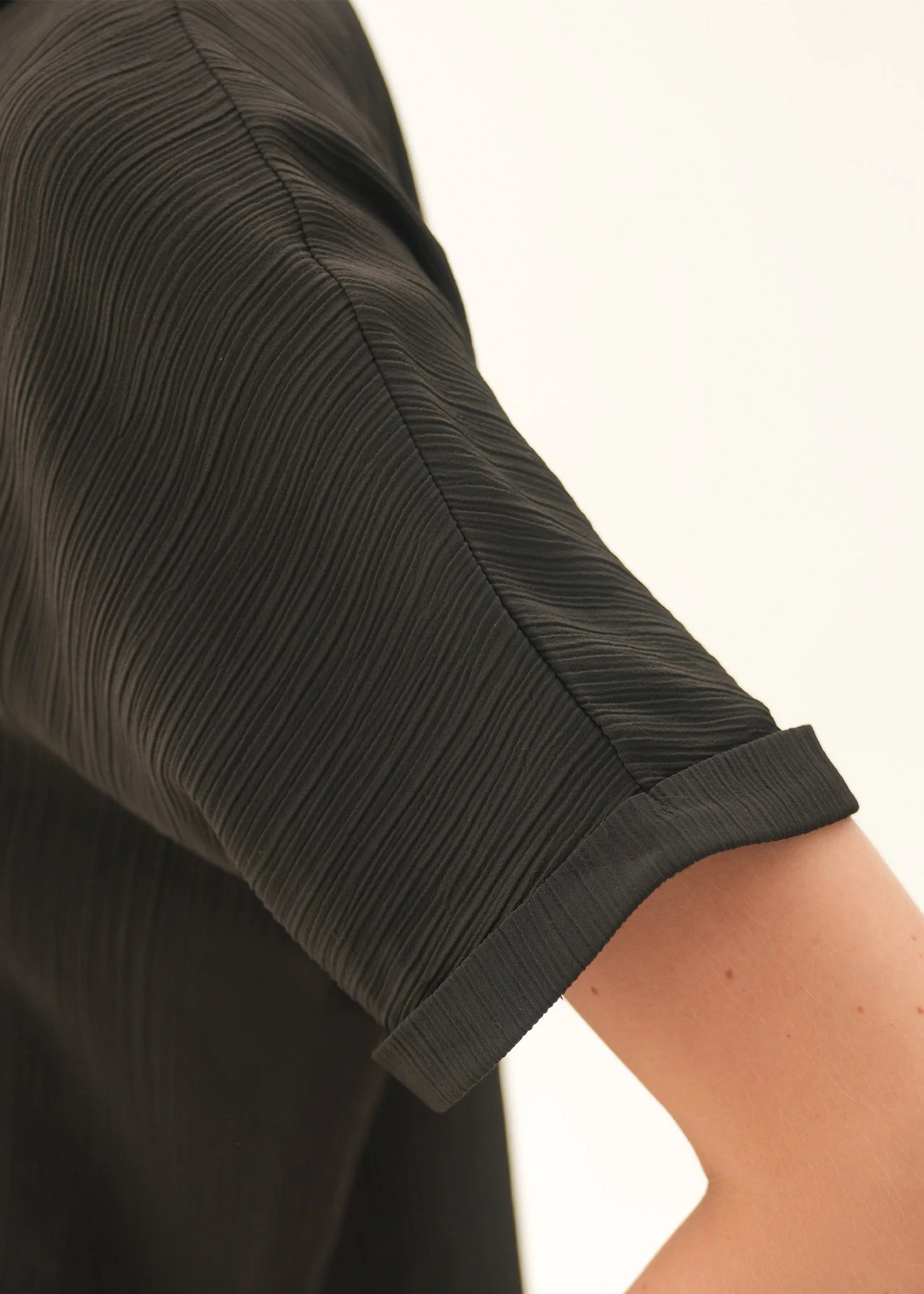 Textured Button-Down Shirt - KOA - Image 4